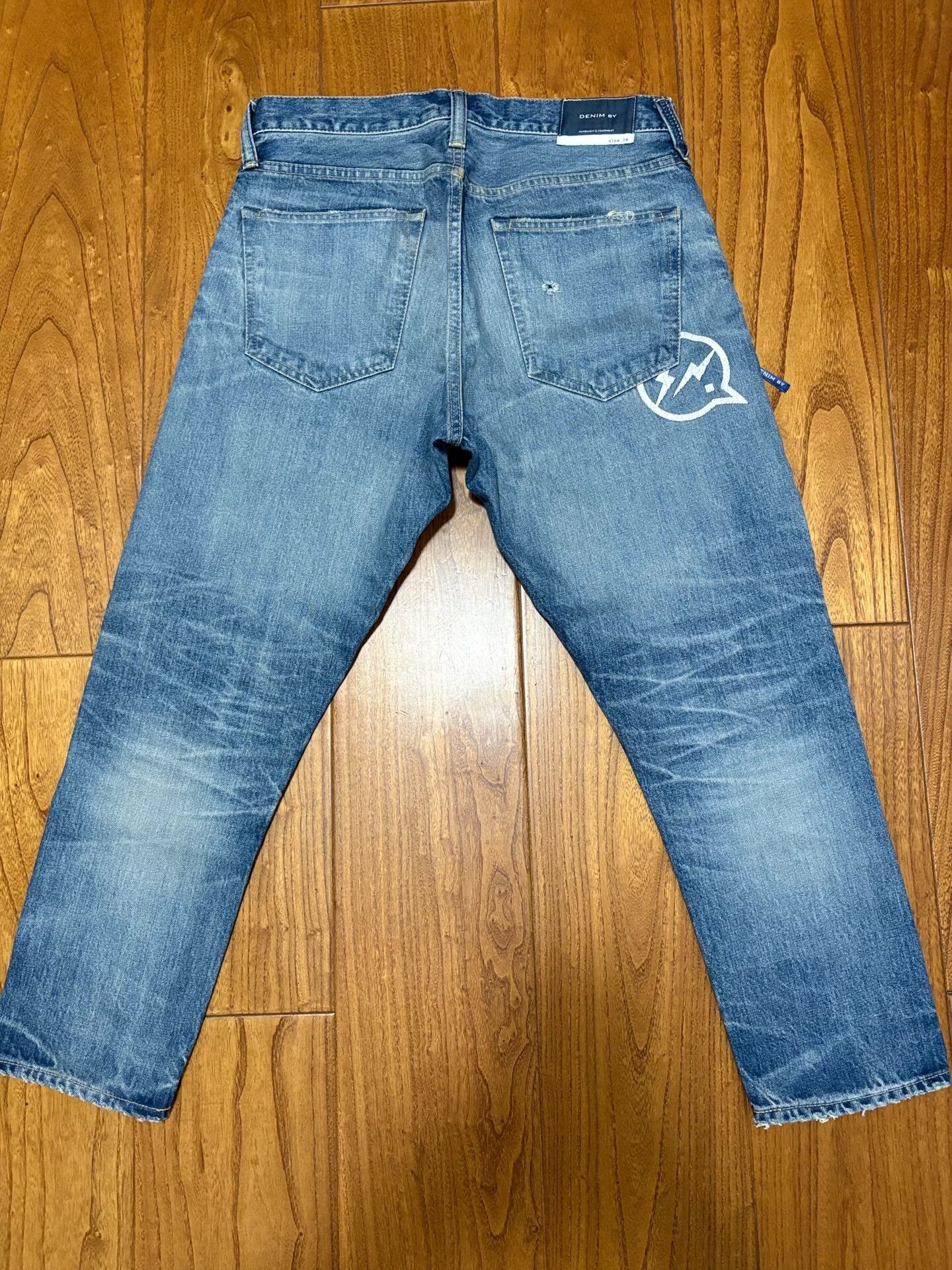Fragment Design denim by vanquish & fragment cropped jeans Size US 28 / EU 44 - 2 Thumbnail