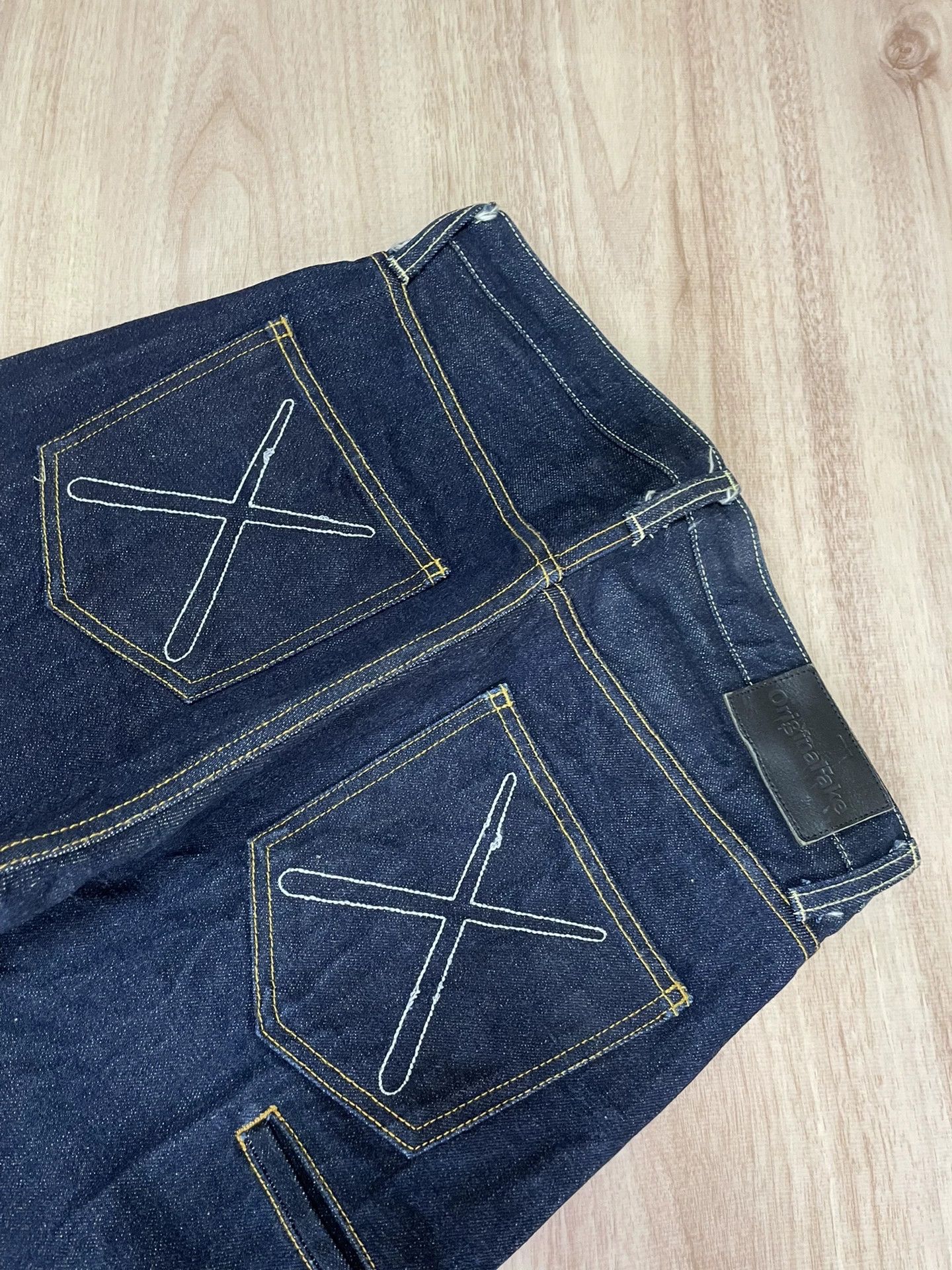 Kaws originalfake red tag white denim pants Size US 39 - 4 Thumbnail