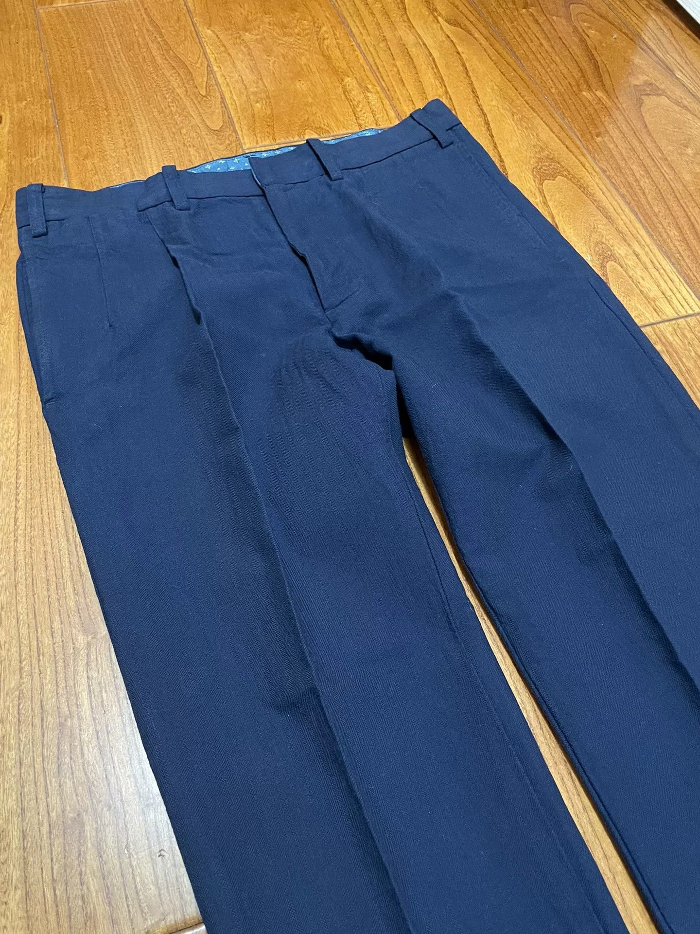 visvim high-water pleat pants in navy