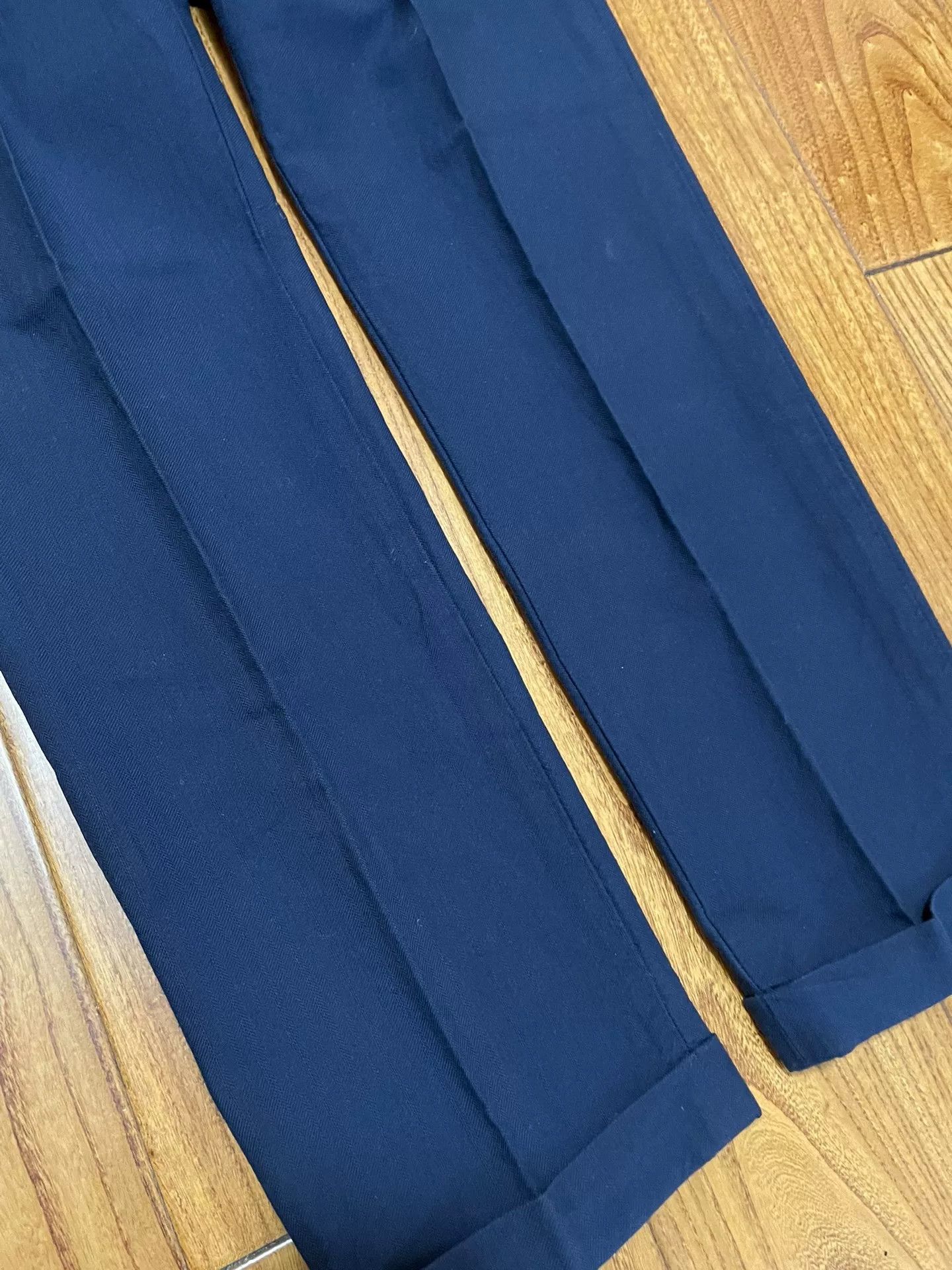 visvim high-water pleat pants in navy