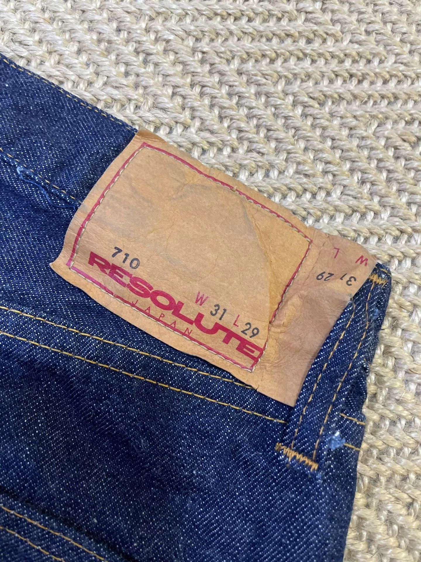 RESOLUTE resolute 710 vintage straight-leg jeans Size US 31 - 6 Thumbnail