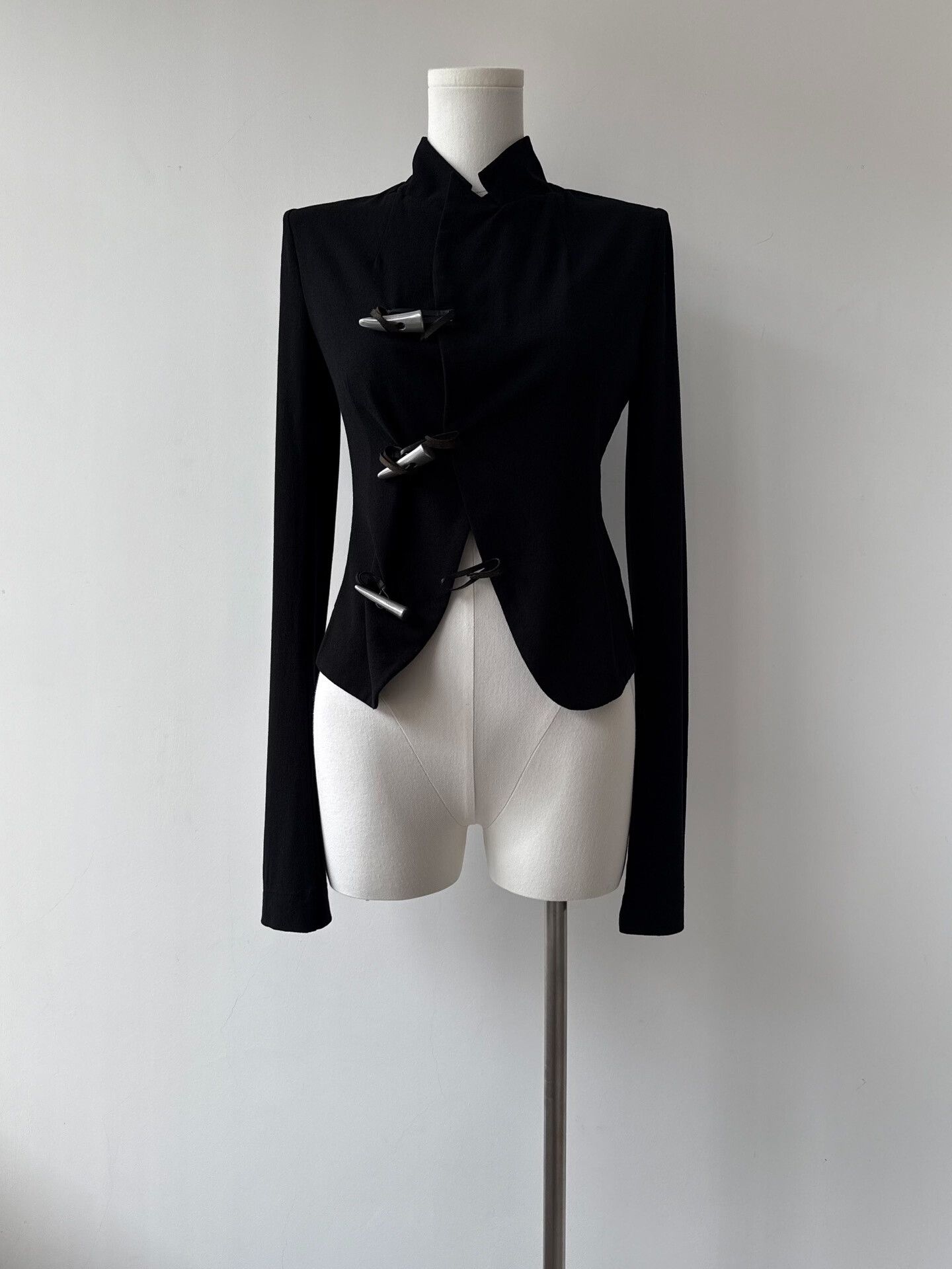 Yohji Yamamoto Yohji Yamamoto Limited Edition Black Jacket Size S / US 4 / IT 40 - 4 Thumbnail