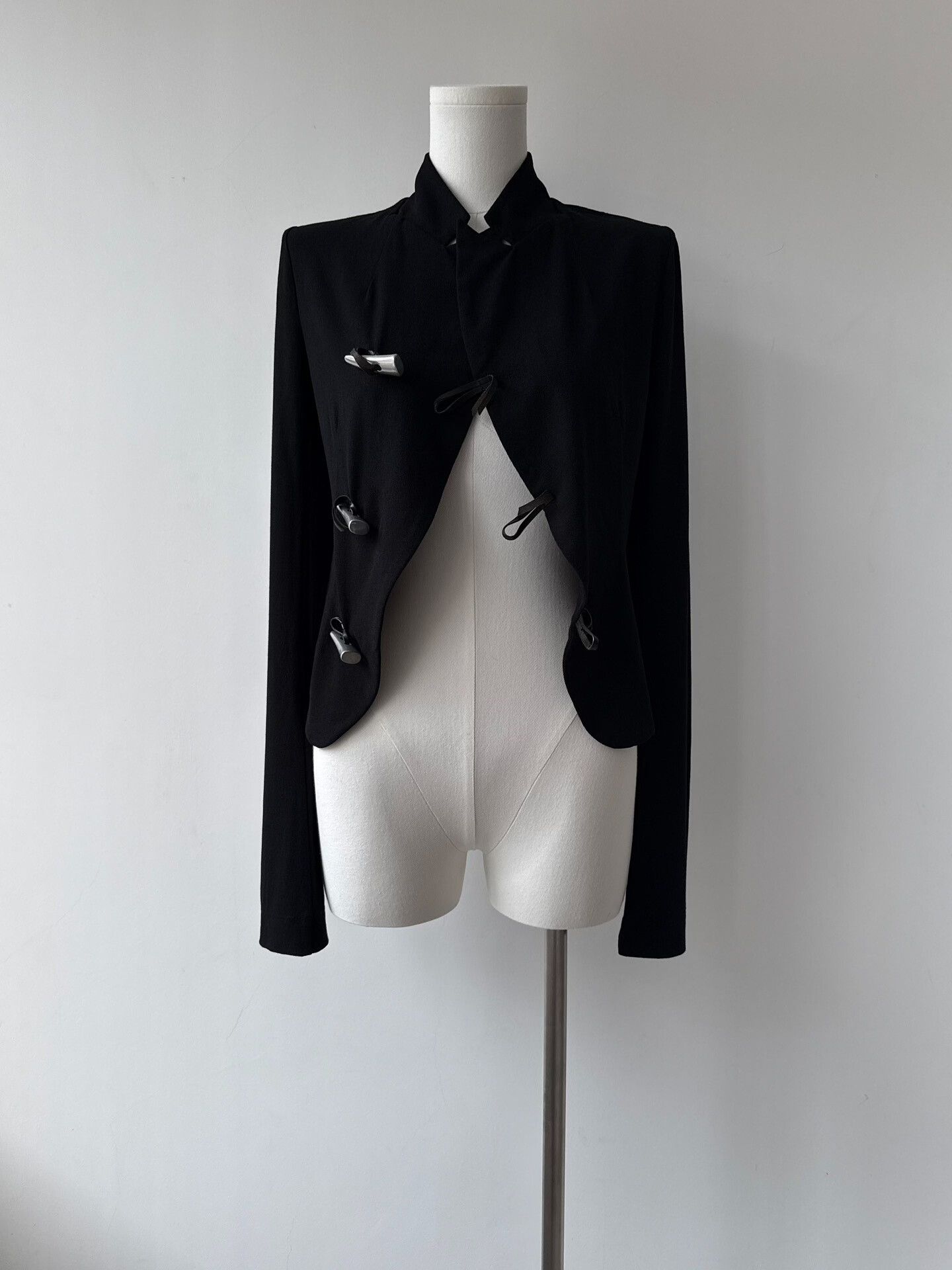 Yohji Yamamoto Yohji Yamamoto Limited Edition Black Jacket Size S / US 4 / IT 40 - 2 Thumbnail
