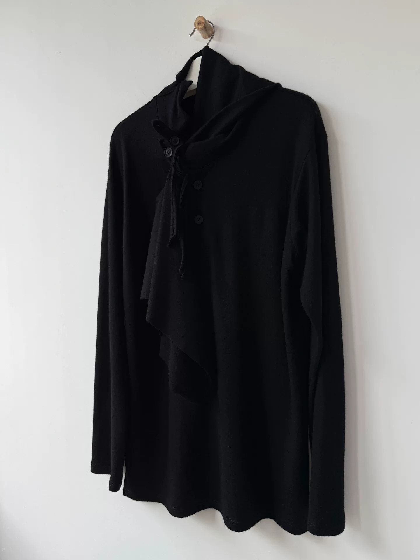 Yohji Yamamoto Yohji Yamamoto Black Wool Asymmetrical Top Size US L / EU 52-54 / 3 - 5 Thumbnail