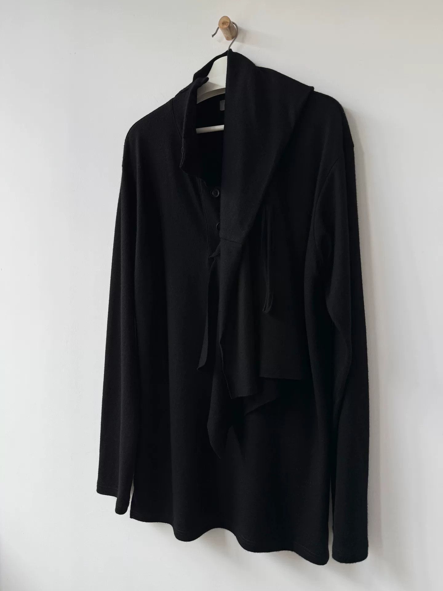 Yohji Yamamoto Yohji Yamamoto Black Wool Asymmetrical Top Size US L / EU 52-54 / 3 - 4 Thumbnail