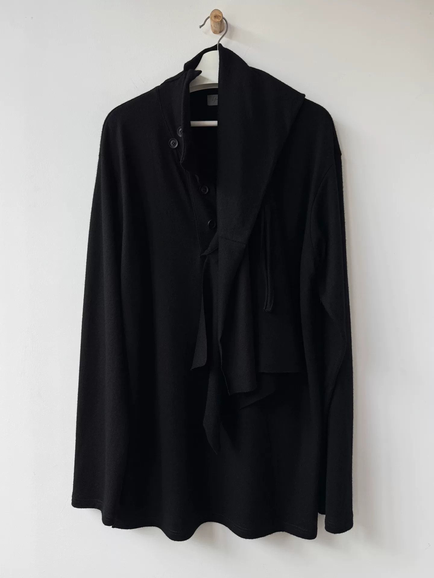 Yohji Yamamoto Yohji Yamamoto Black Wool Asymmetrical Top Size US L / EU 52-54 / 3 - 3 Thumbnail