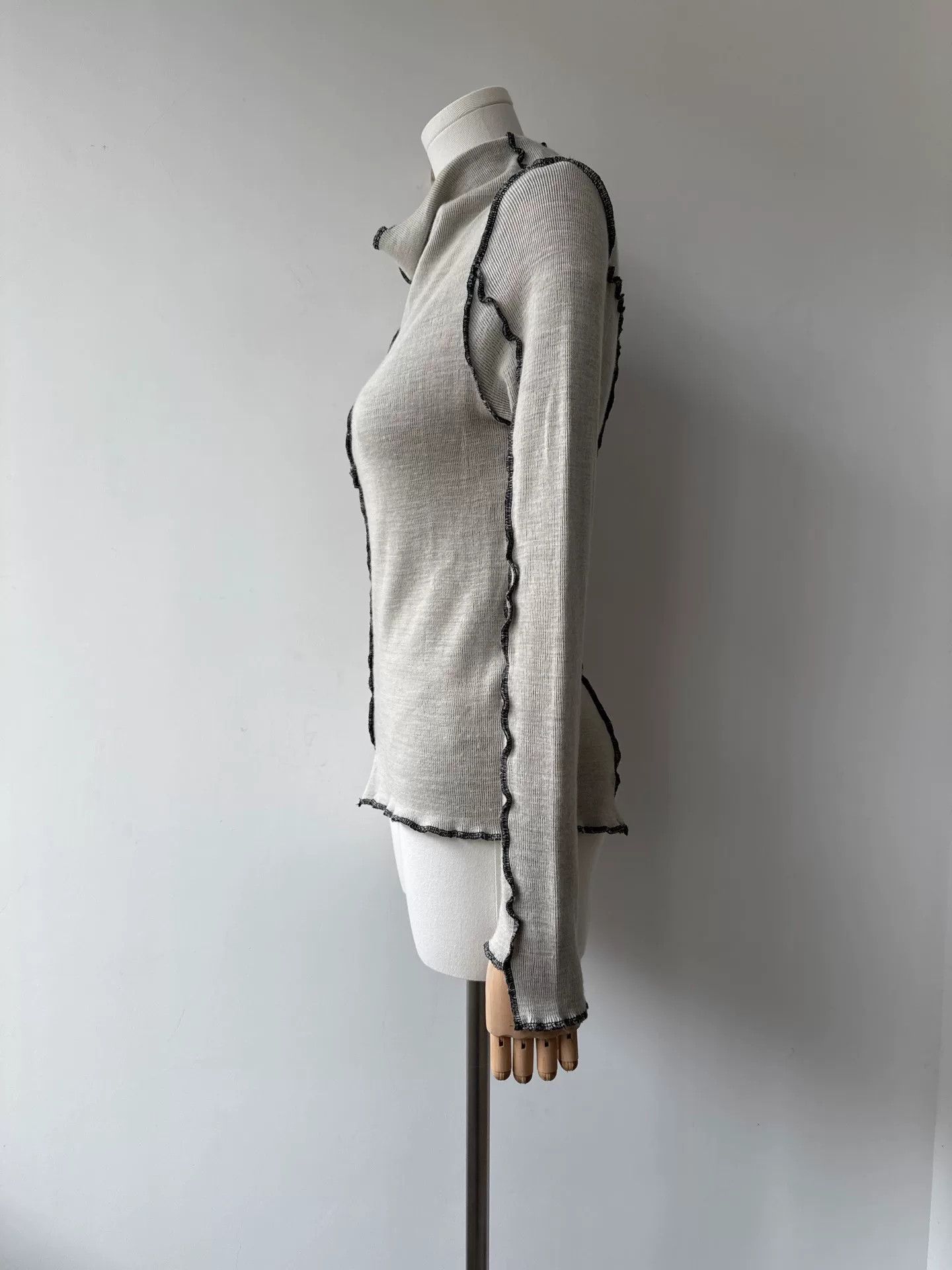 Y's unique wool turtleneck with asymmetrical stitching Size S / US 4 / IT 40 - 7 Thumbnail
