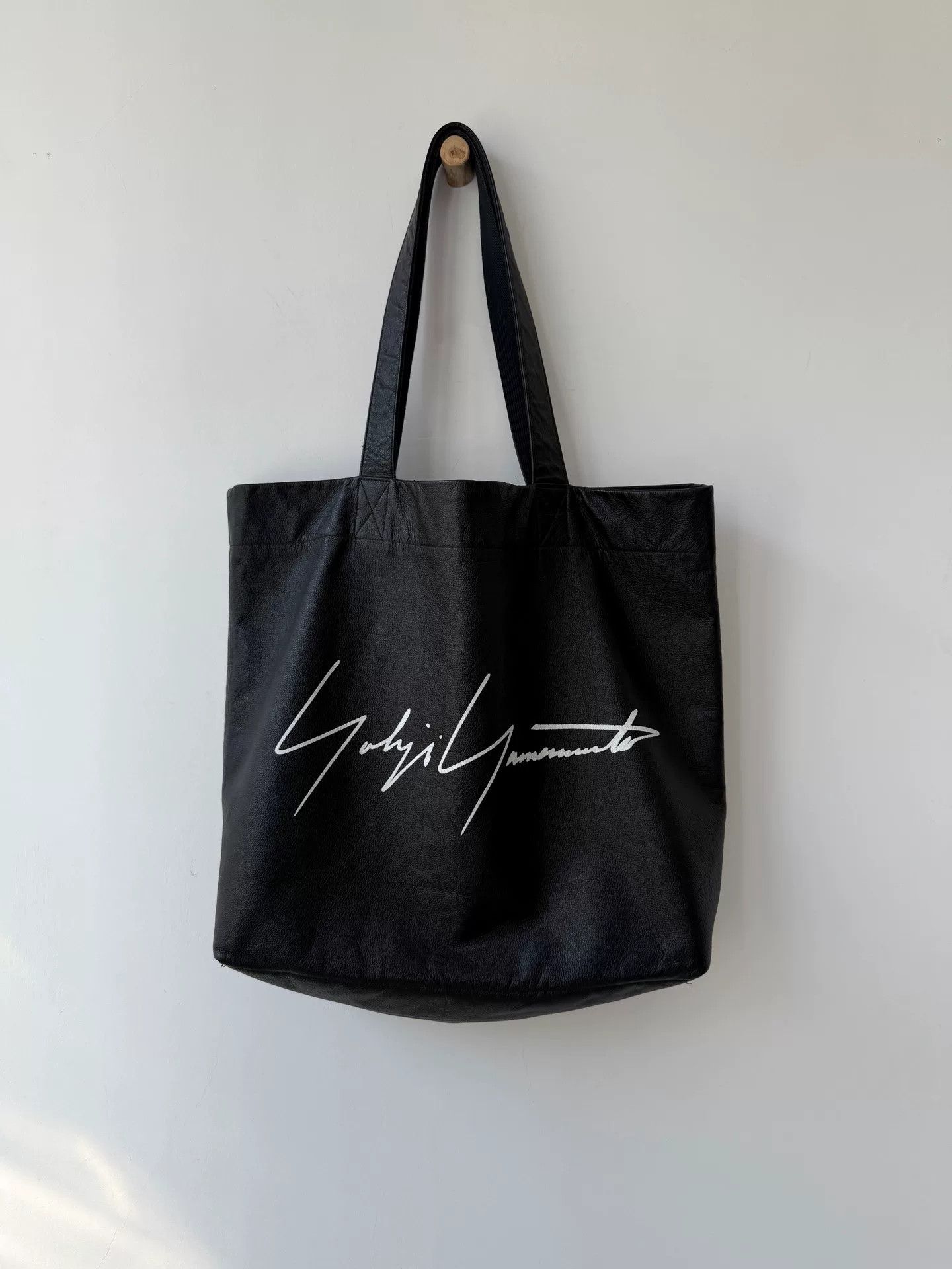 Yohji Yamamoto Yohji Yamamoto Signature Black Tote Bag Size ONE SIZE - 2 Thumbnail