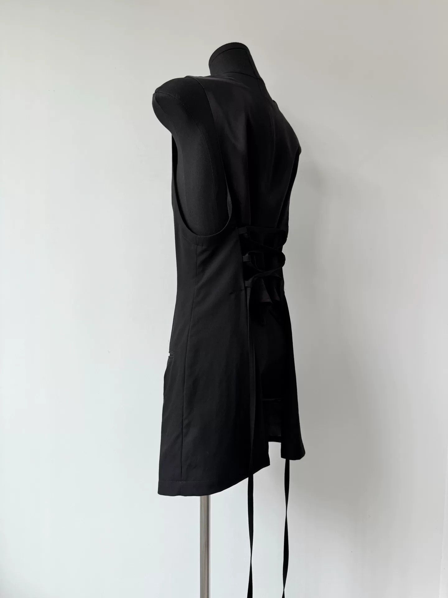 Limi Feu Yohji Yamamoto Sleeveless Vest with Ties Size ONE SIZE - 6 Thumbnail