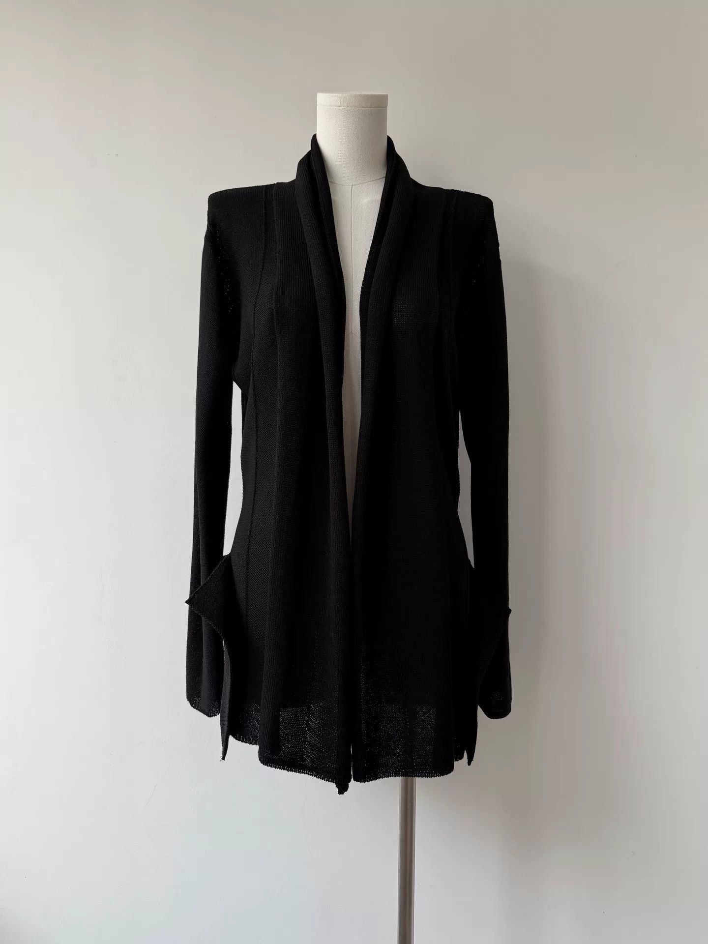 Yohji Yamamoto black genderless draped cardigan by yohji yamamoto Size US M / EU 48-50 / 2 - 2 Thumbnail