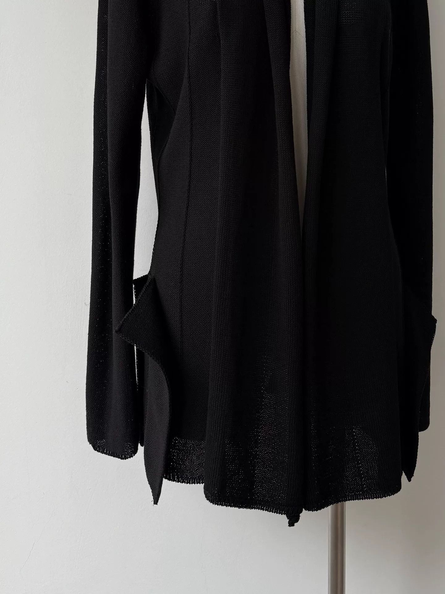 Yohji Yamamoto black genderless draped cardigan by yohji yamamoto Size US M / EU 48-50 / 2 - 4 Thumbnail