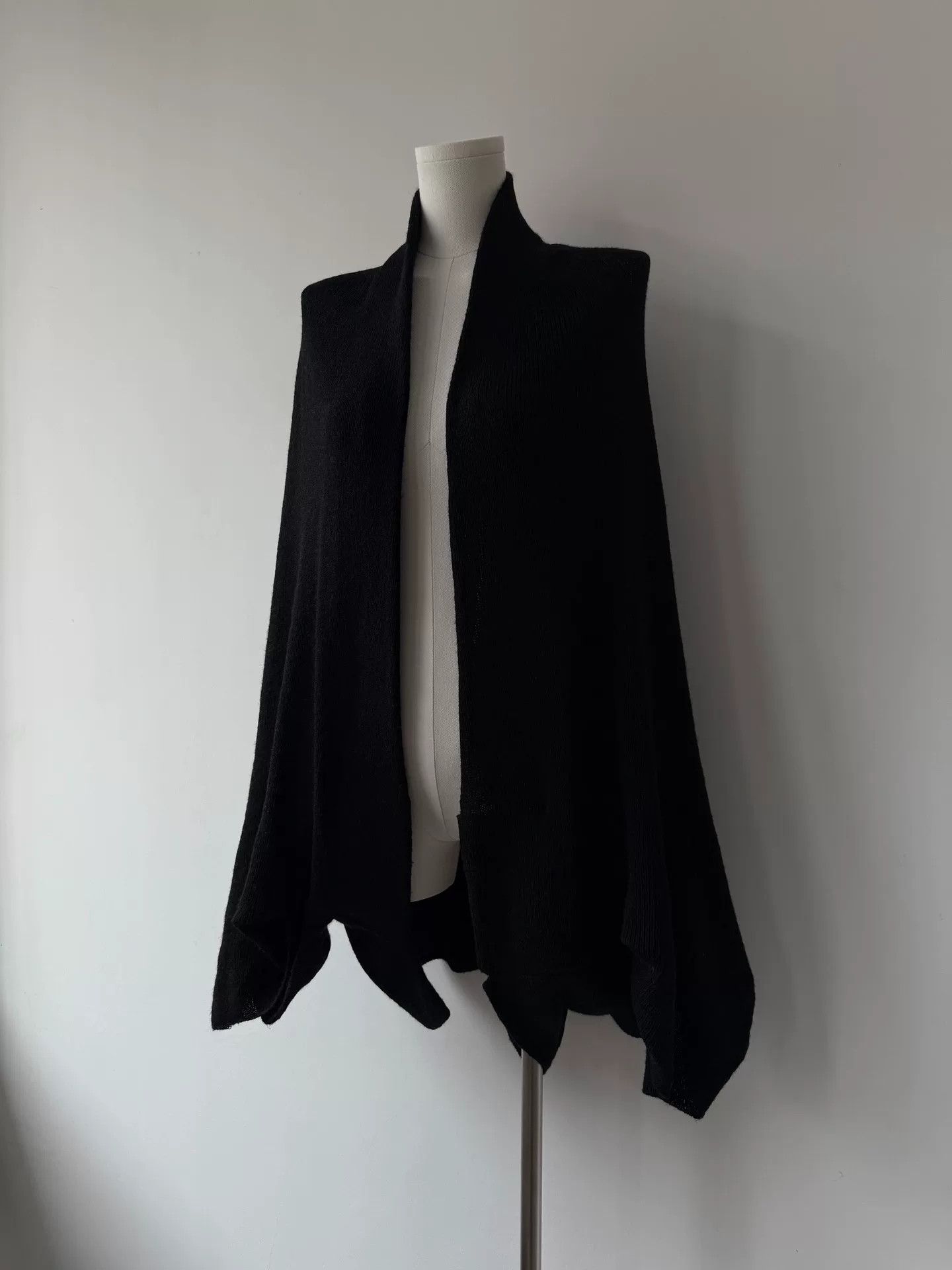 Y's yohji yamamoto wool witch cape Size ONE SIZE - 4 Thumbnail