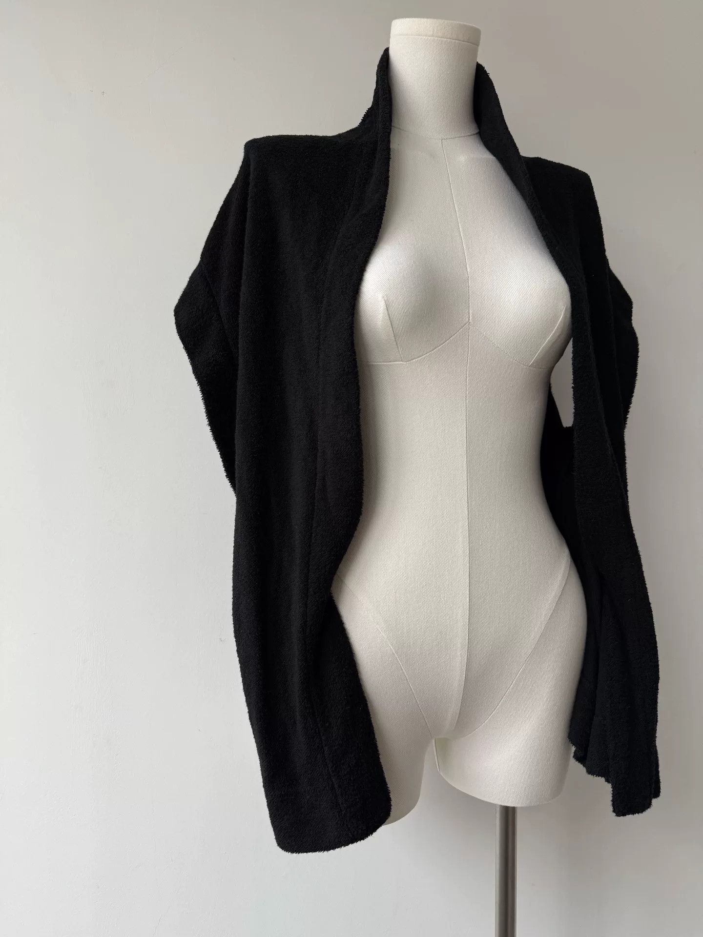 Y's Yohji Yamamoto Black Sleeveless Cardigan Size ONE SIZE - 4 Thumbnail