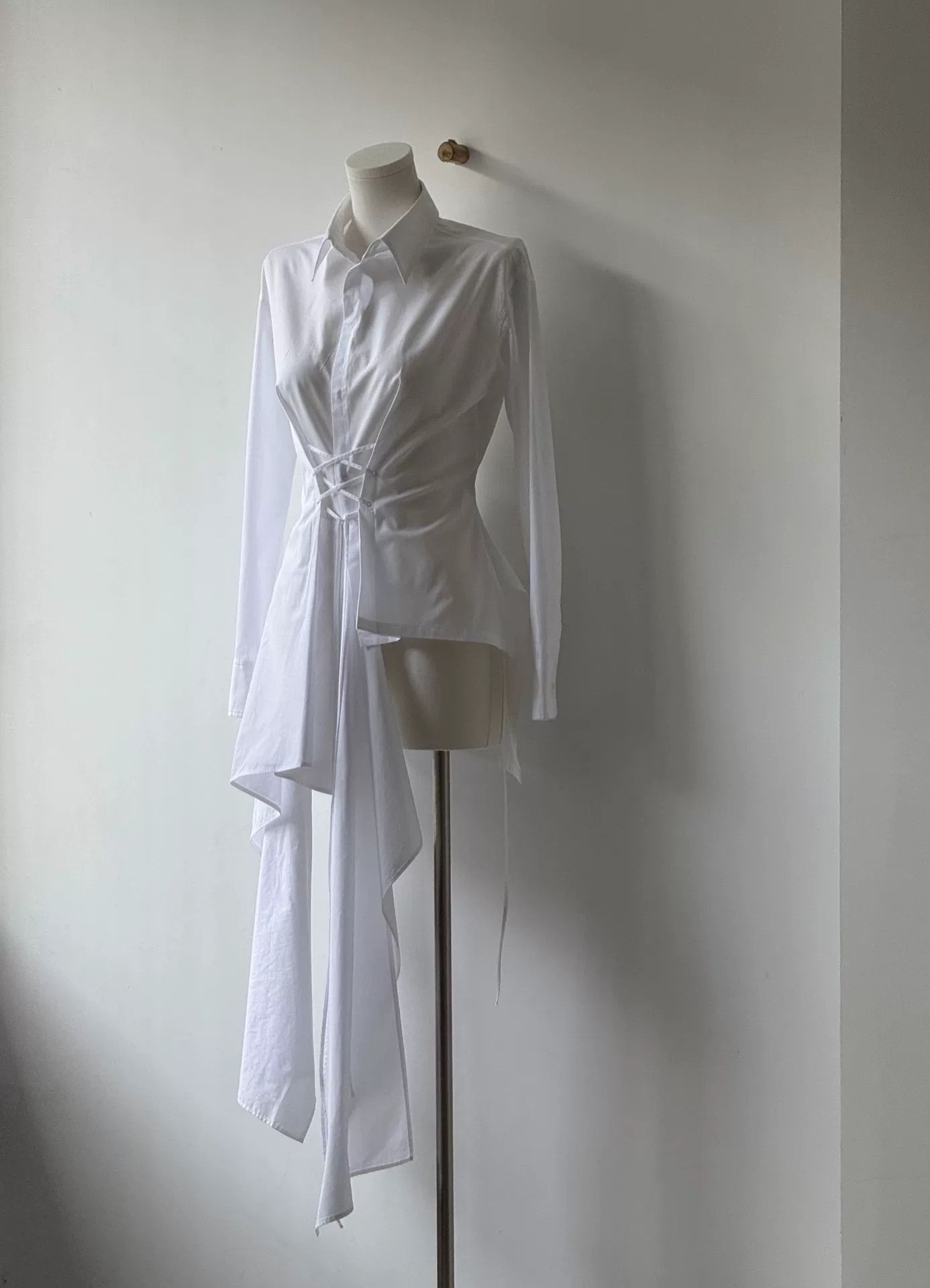 Yohji Yamamoto Yohji Yamamoto Femme White Tie Detail Shirt Size M / US 6-8 / IT 42-44 - 3 Thumbnail