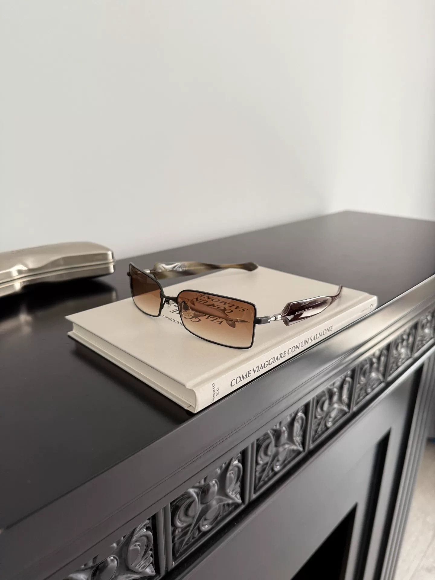 Jean Paul Gaultier Jean Paul Gaultier Cyberpunk Blade Sunglasses Size ONE SIZE - 2 Thumbnail