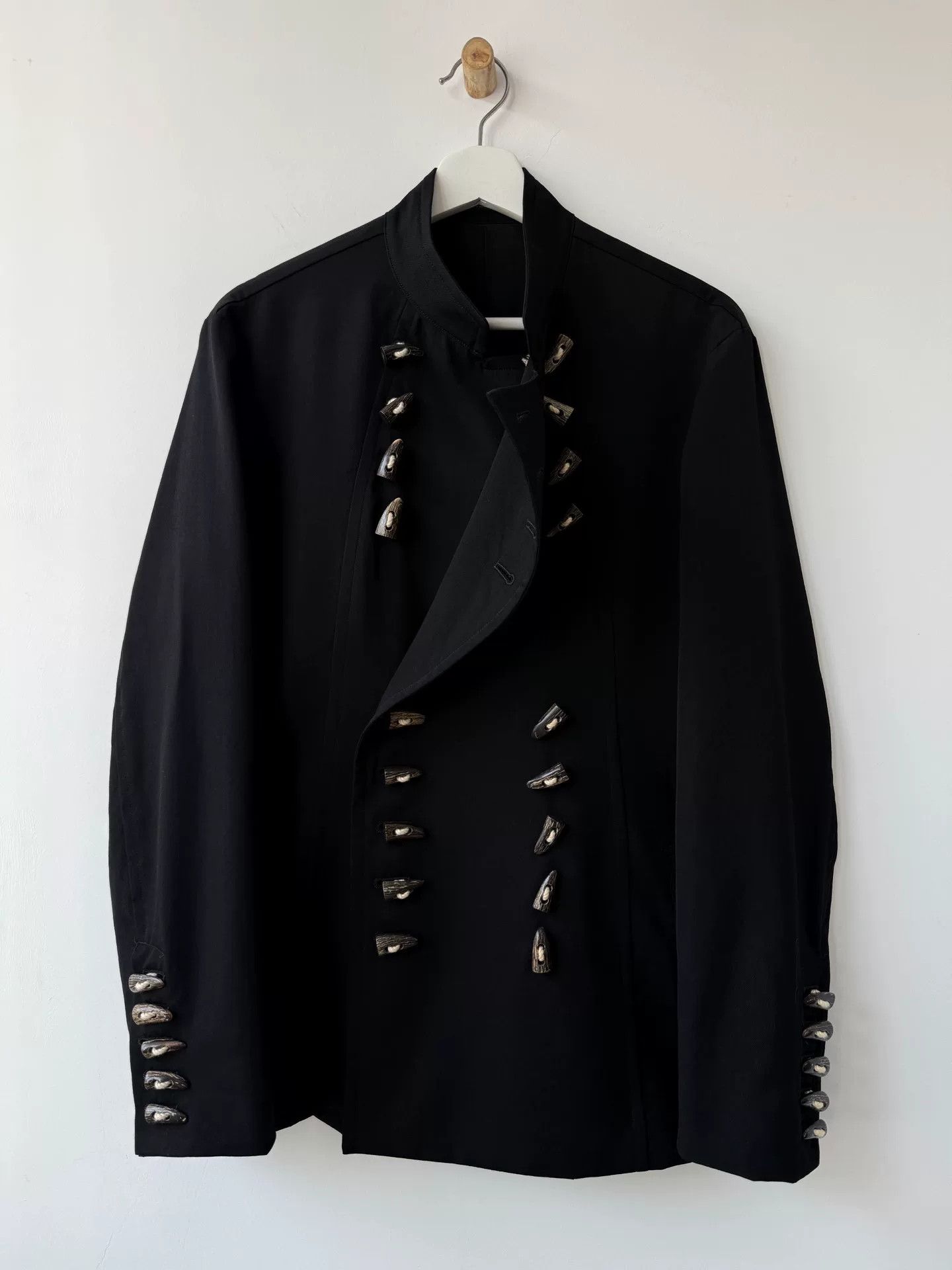 Yohji Yamamoto yohji yamamoto 12aw black jacket with buttons Size US M / EU 48-50 / 2 - 3 Thumbnail