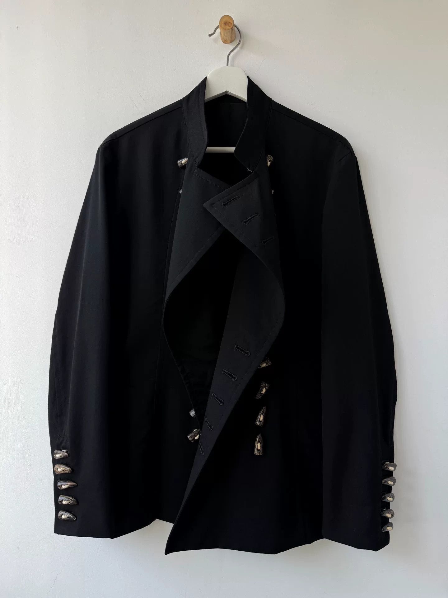 Yohji Yamamoto yohji yamamoto 12aw black jacket with buttons Size US M / EU 48-50 / 2 - 2 Thumbnail