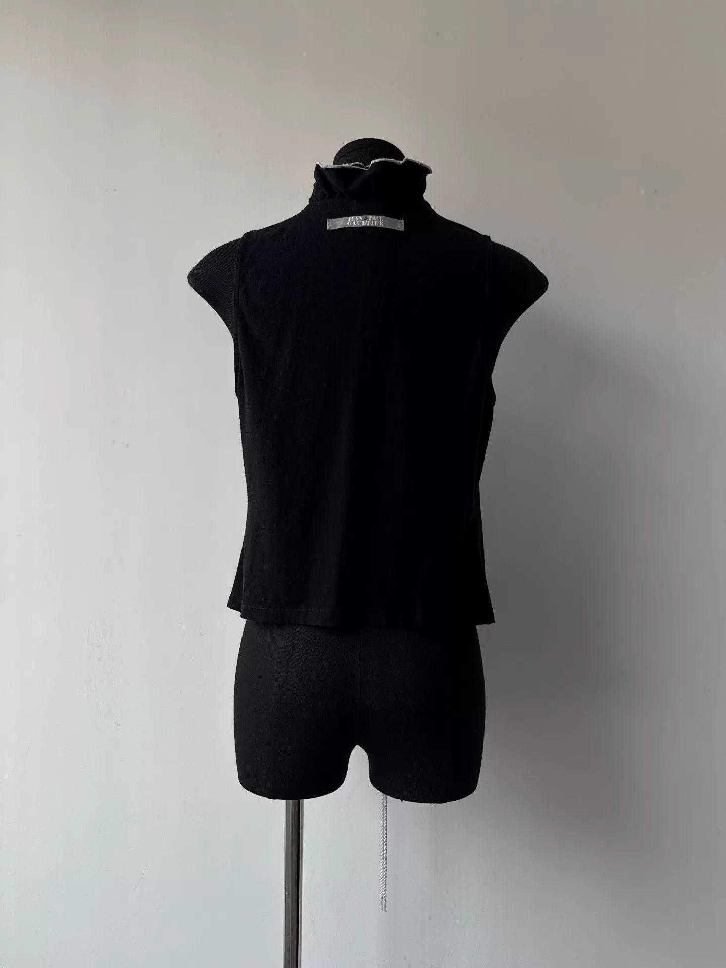 Jean Paul Gaultier black sleeveless top with ruffles and ties Size L / US 10 / IT 46 - 3 Thumbnail