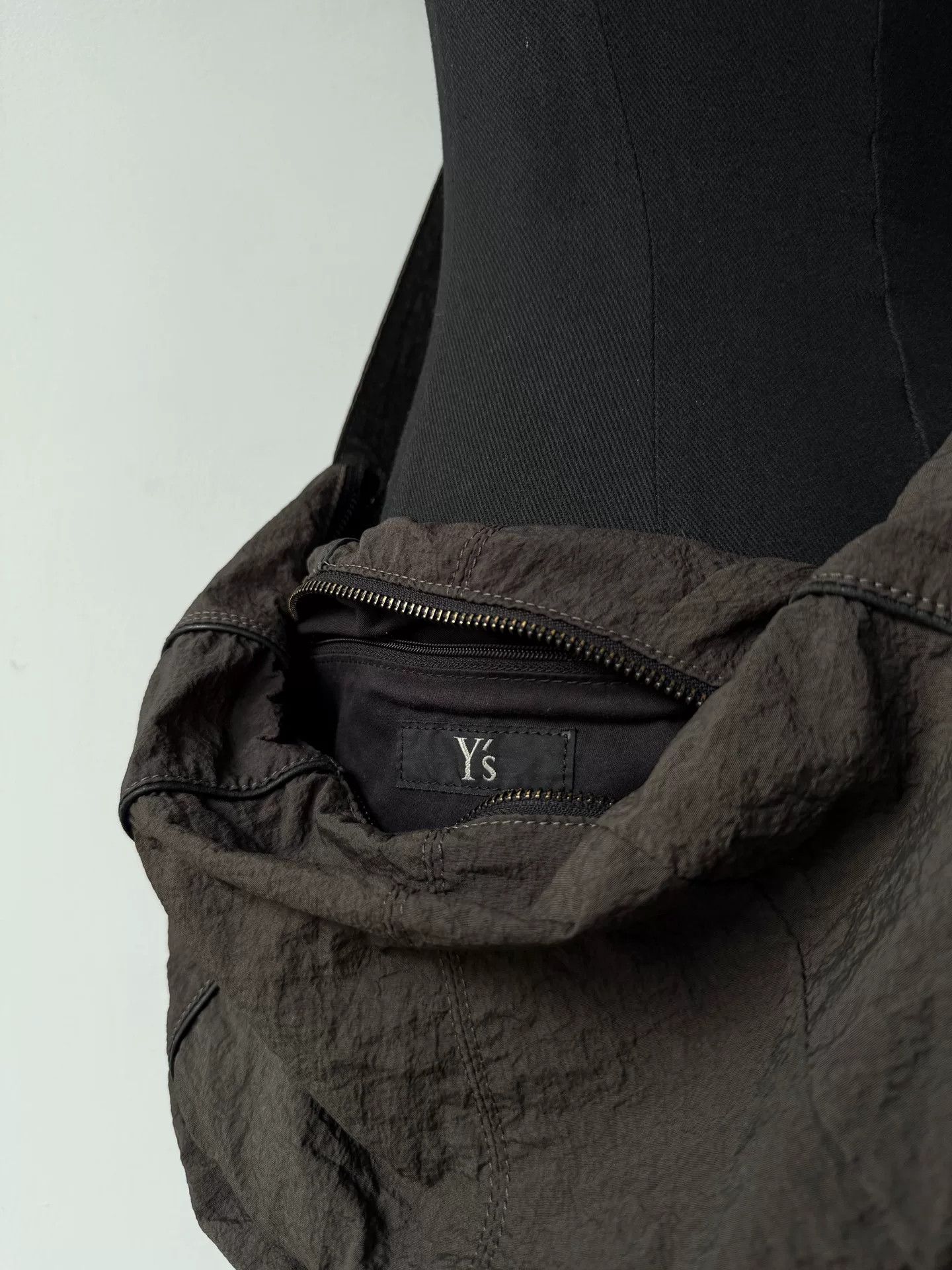 Yohji Yamamoto yohji yamamoto unique textured shoulder bag Size ONE SIZE - 9 Thumbnail