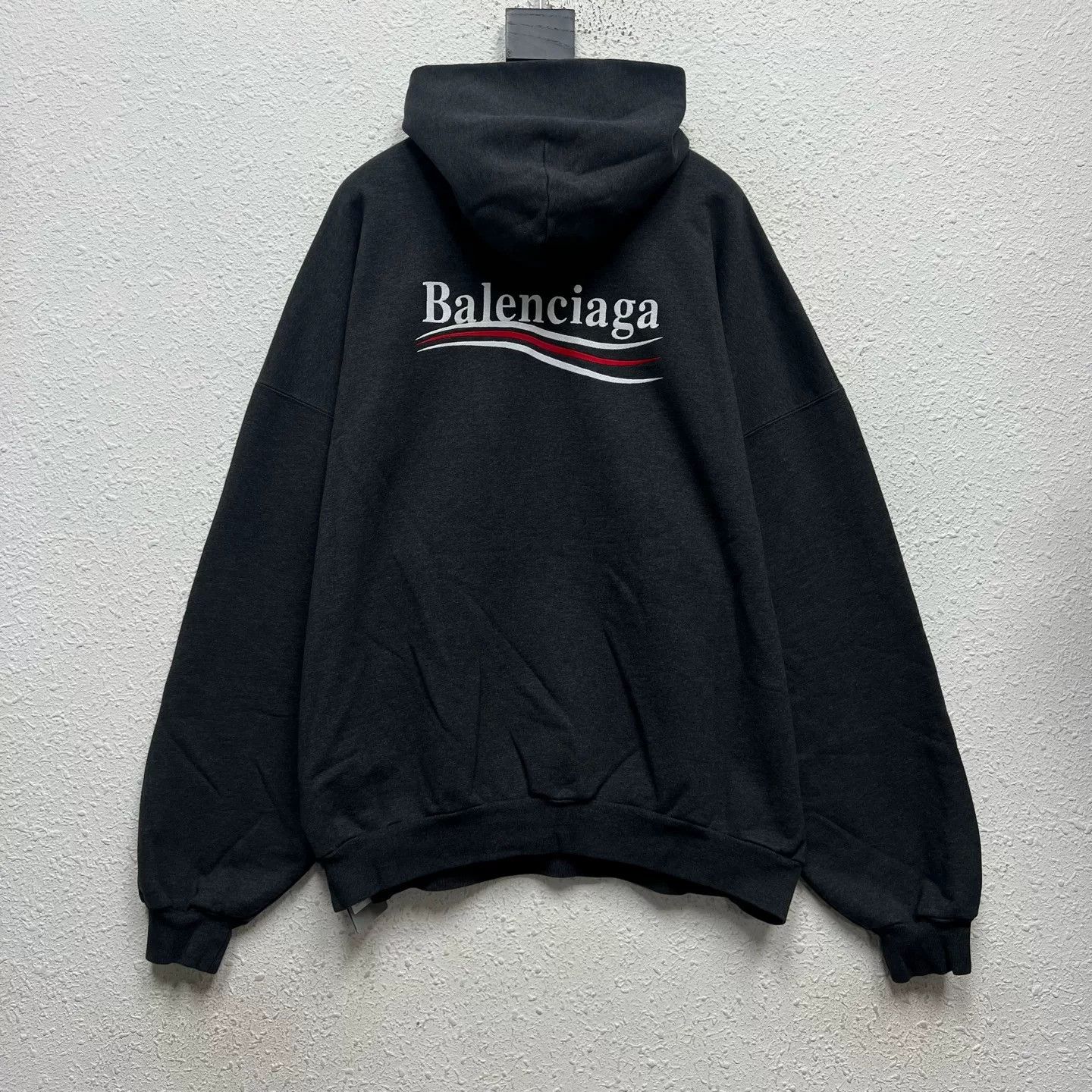 Balenciaga new balenciaga charcoal embroidered hoodie Size US M / EU 48-50 / 2 - 2 Thumbnail