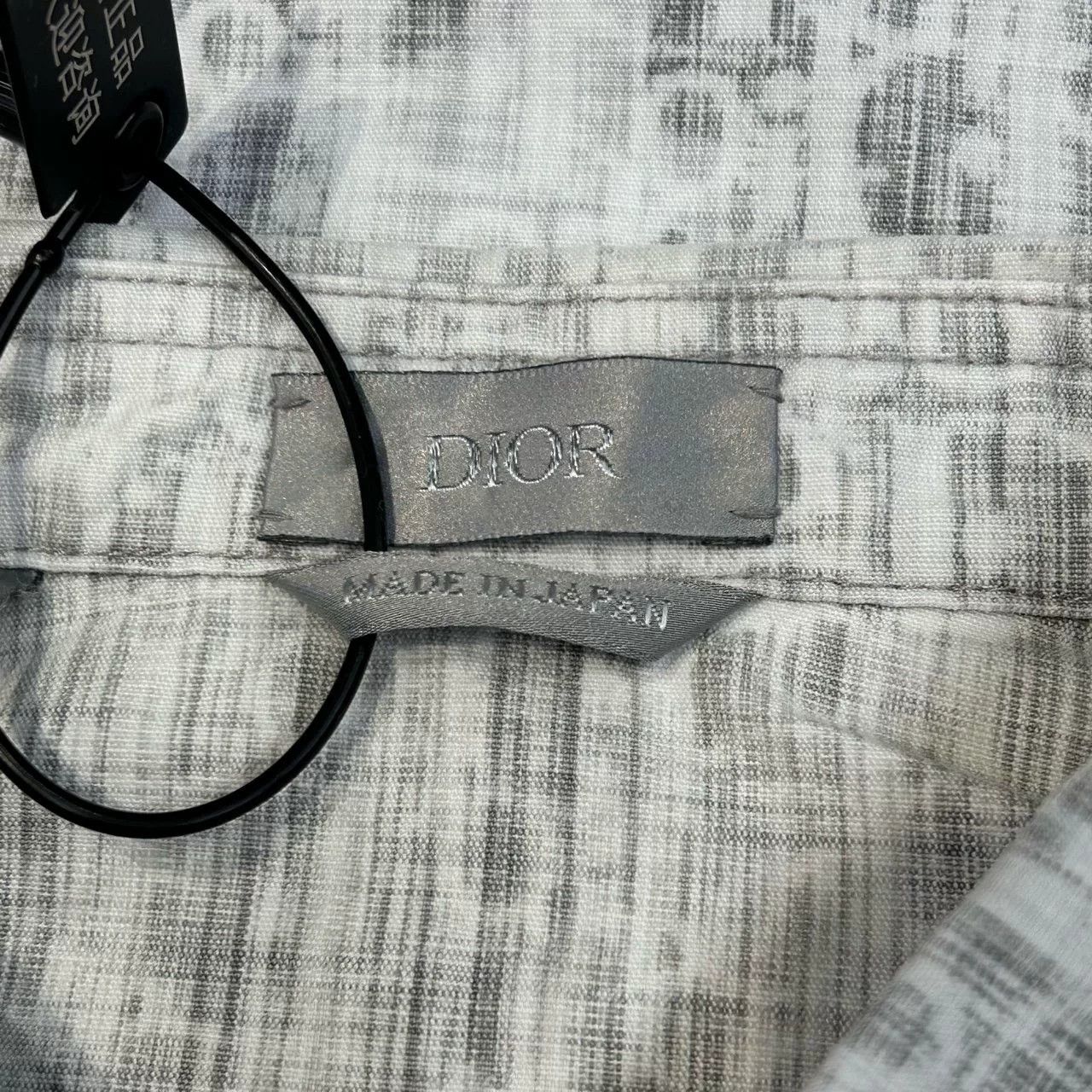 Dior dior logo distressed denim shirt jacket Size US M / EU 48-50 / 2 - 5 Thumbnail