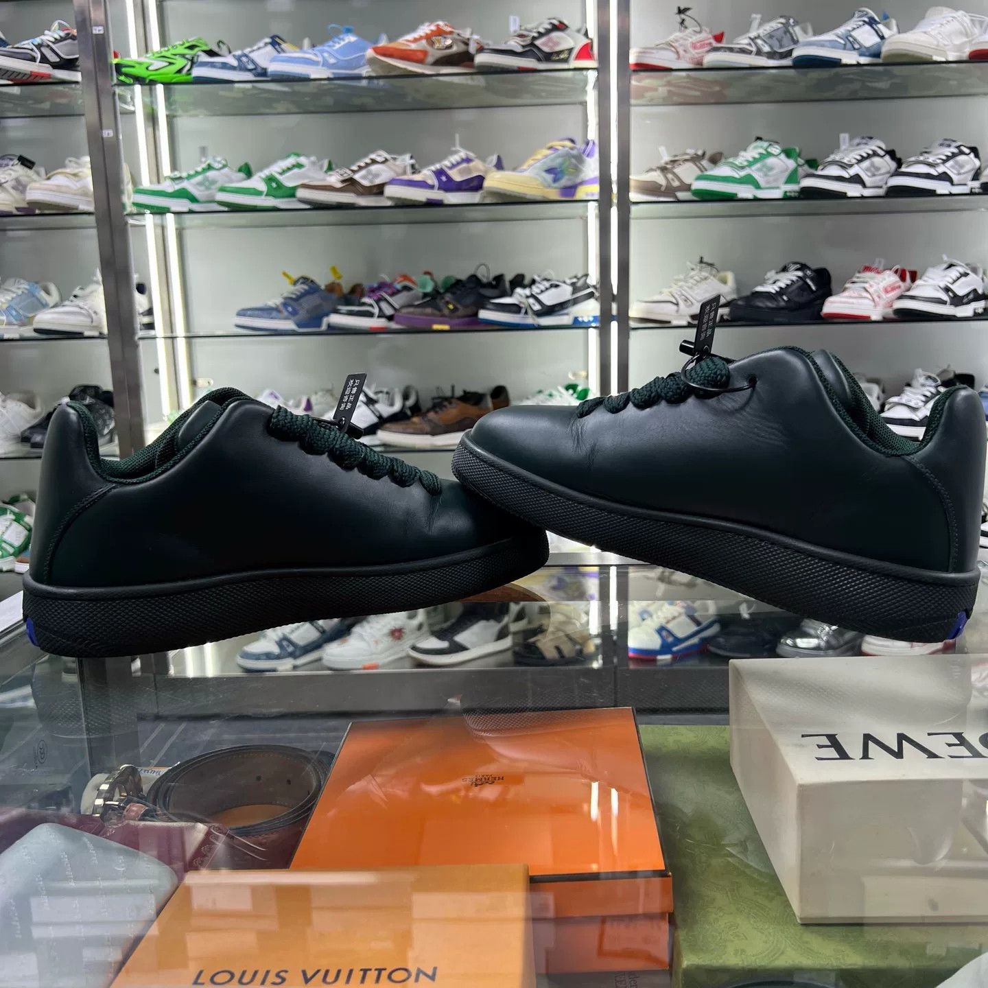 Burberry burberry black leather logo sneakers size 43 Size US 10 / EU 43 - 4 Thumbnail