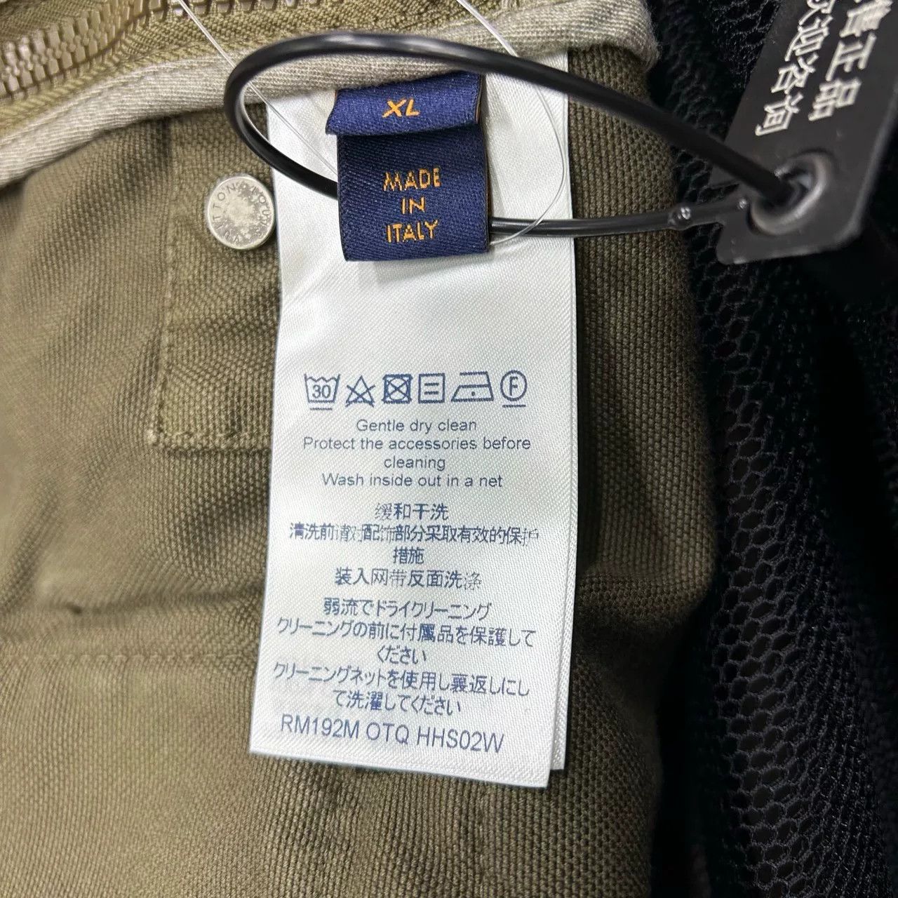 Louis Vuitton louis vuitton tactical pocket vest short sleeve Size US XL / EU 56 / 4 - 5 Thumbnail