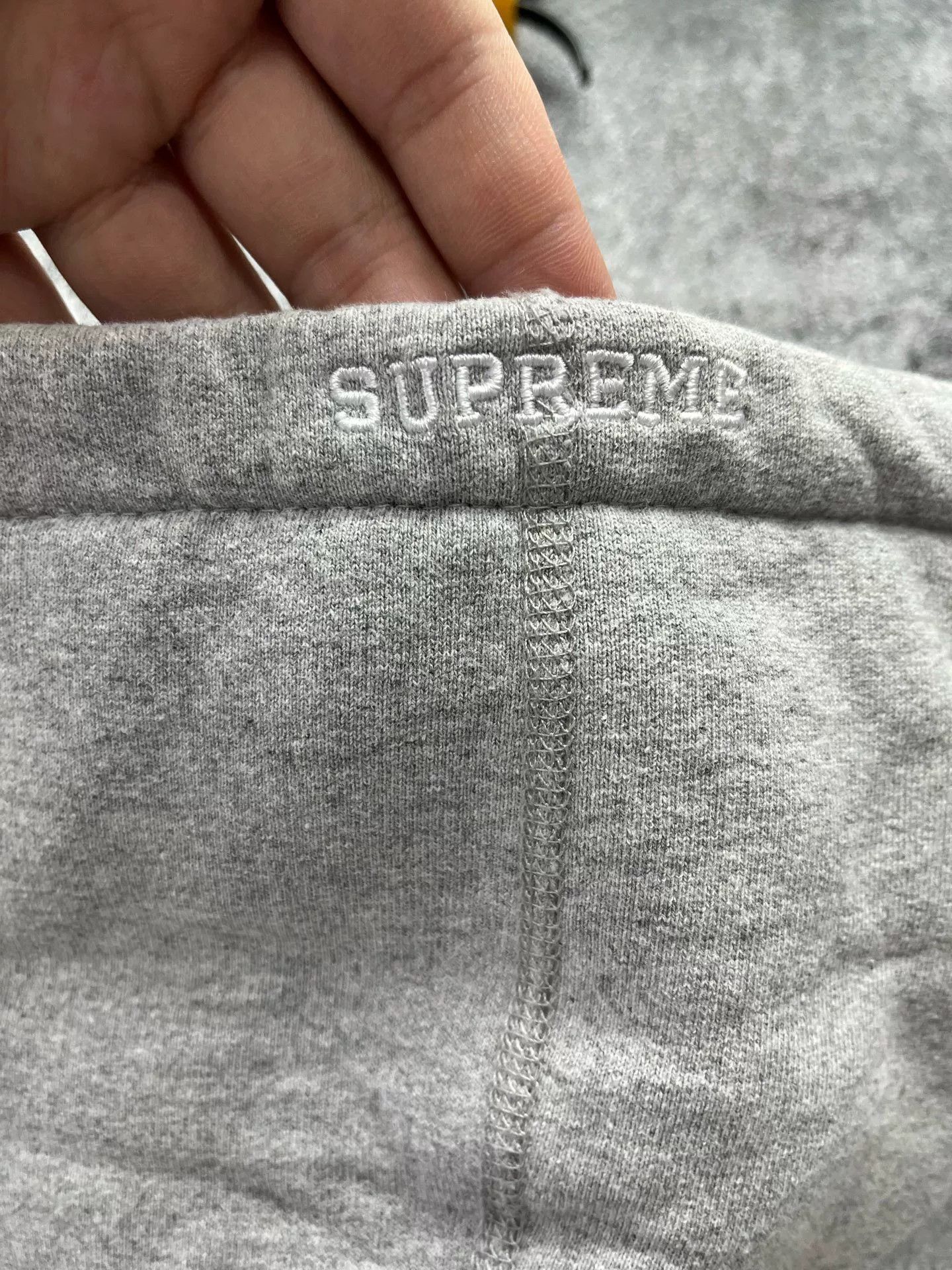 Supreme supreme ali hoodie in gray color Size US M / EU 48-50 / 2 - 7 Thumbnail
