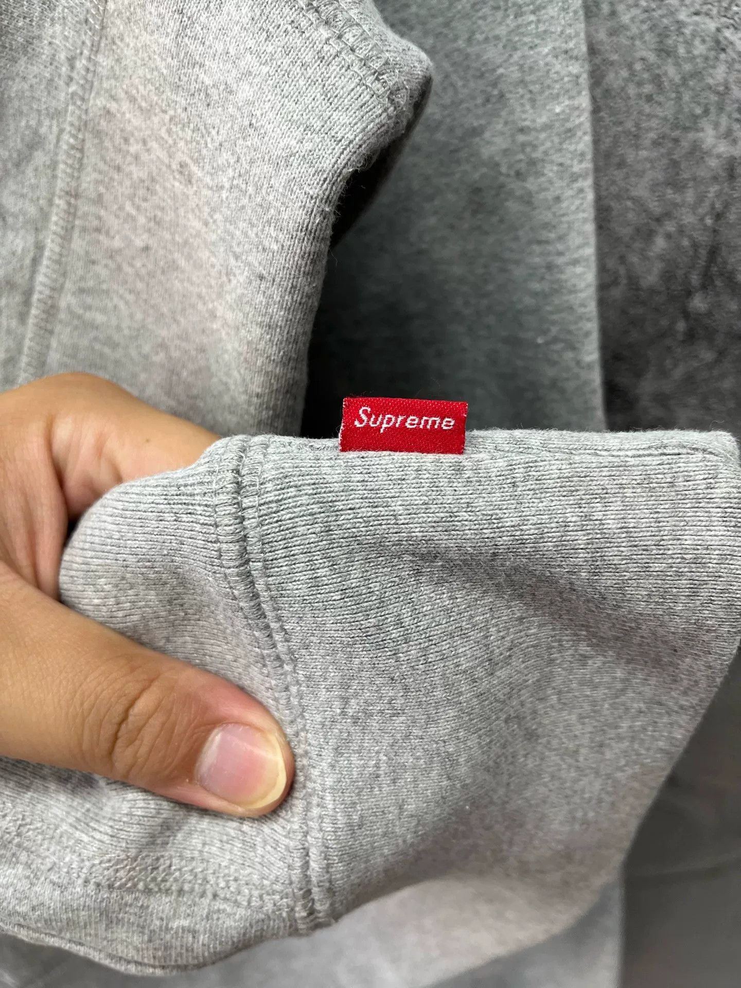 Supreme supreme ali hoodie in gray color Size US M / EU 48-50 / 2 - 6 Thumbnail