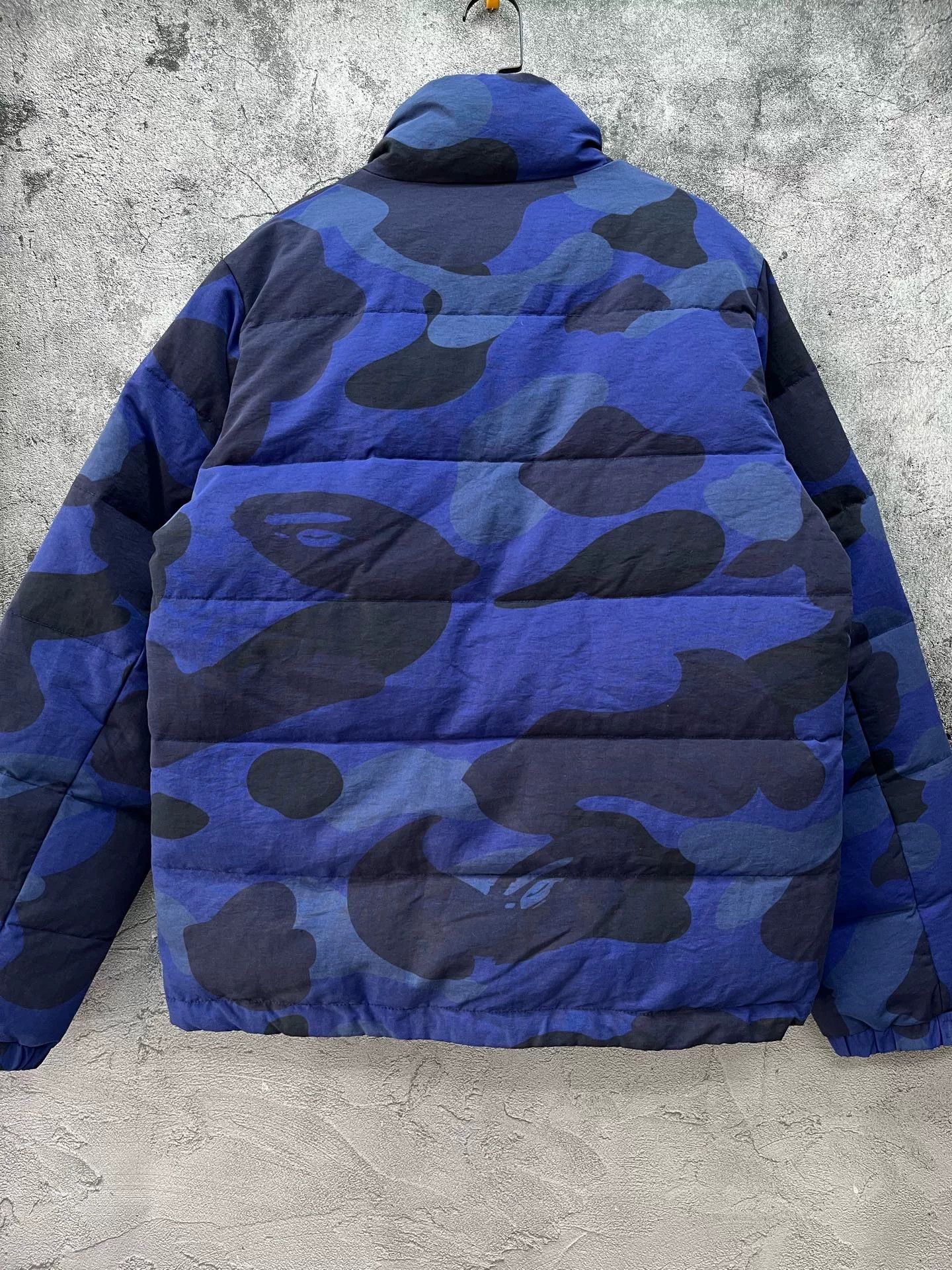 Bape bape blue camo puffer jacket xl size Size US XL / EU 56 / 4 - 2 Thumbnail