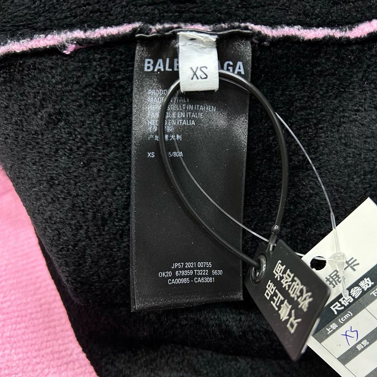 Balenciaga pink heart sweater for Valentine's Day Size M / US 6-8 / IT 42-44 - 5 Thumbnail