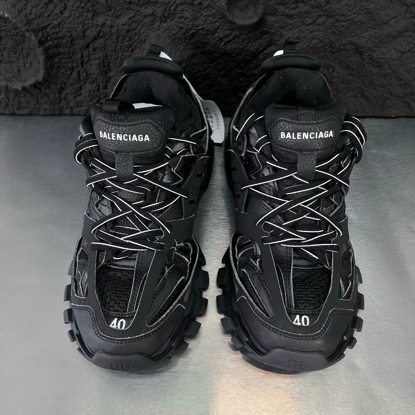 Balenciaga balenciaga track low-top dad sneakers for men Size US 7 / EU 40 - 2 Thumbnail
