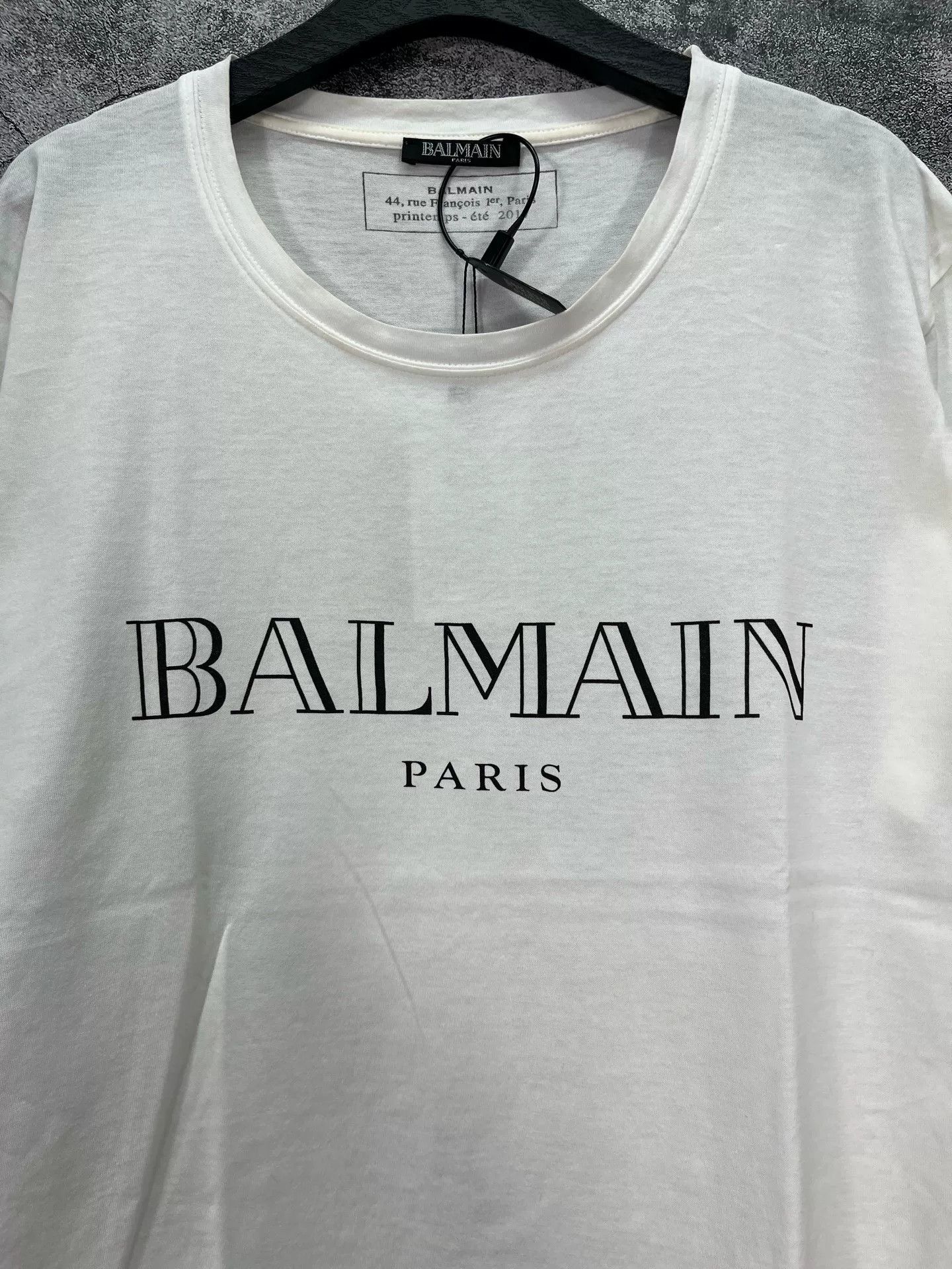 Balmain balmain letter tee size m in excellent condition Size US M / EU 48-50 / 2 - 3 Thumbnail