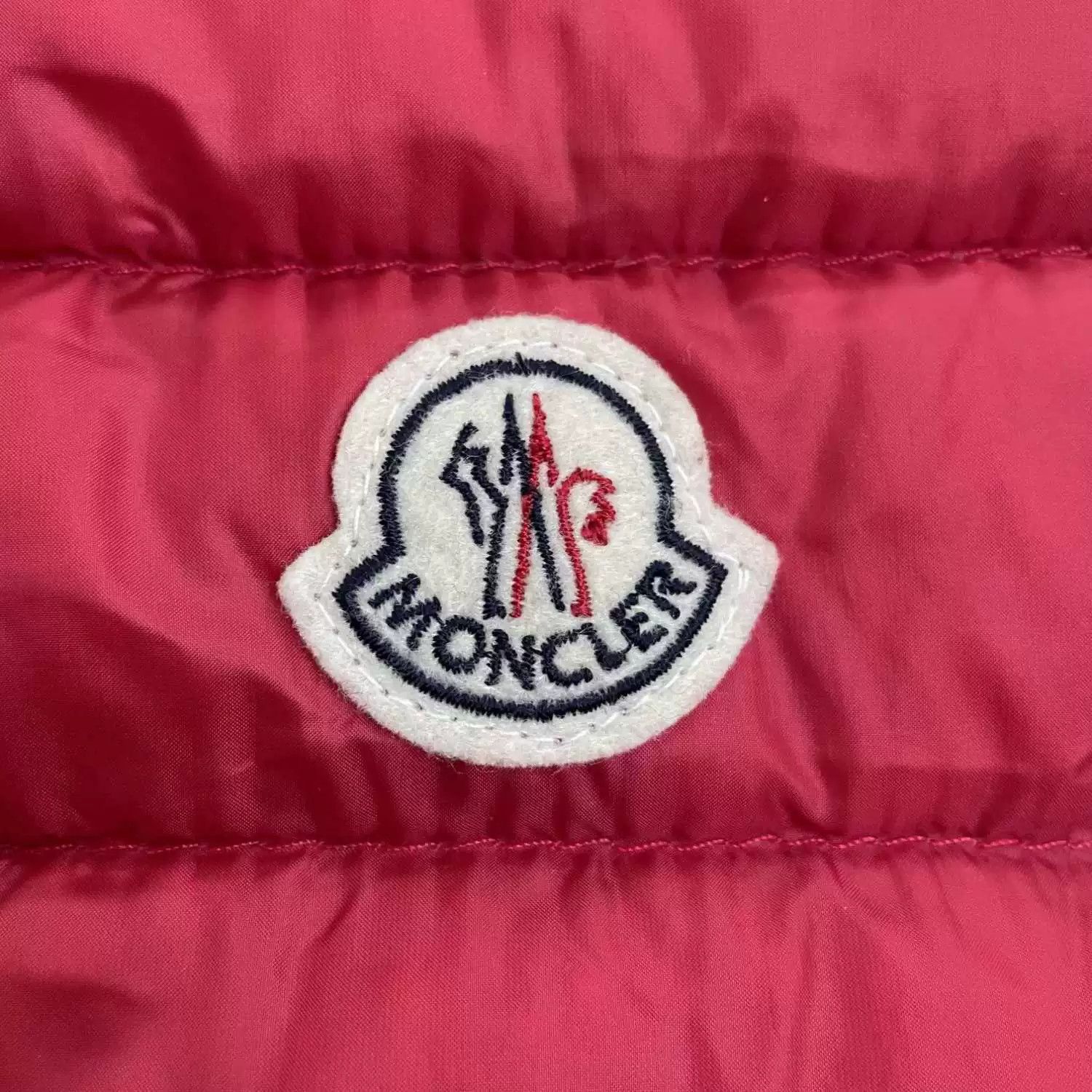 Moncler slim red down vest by Moncler Size US XS / EU 42 / 0 - 3 Thumbnail