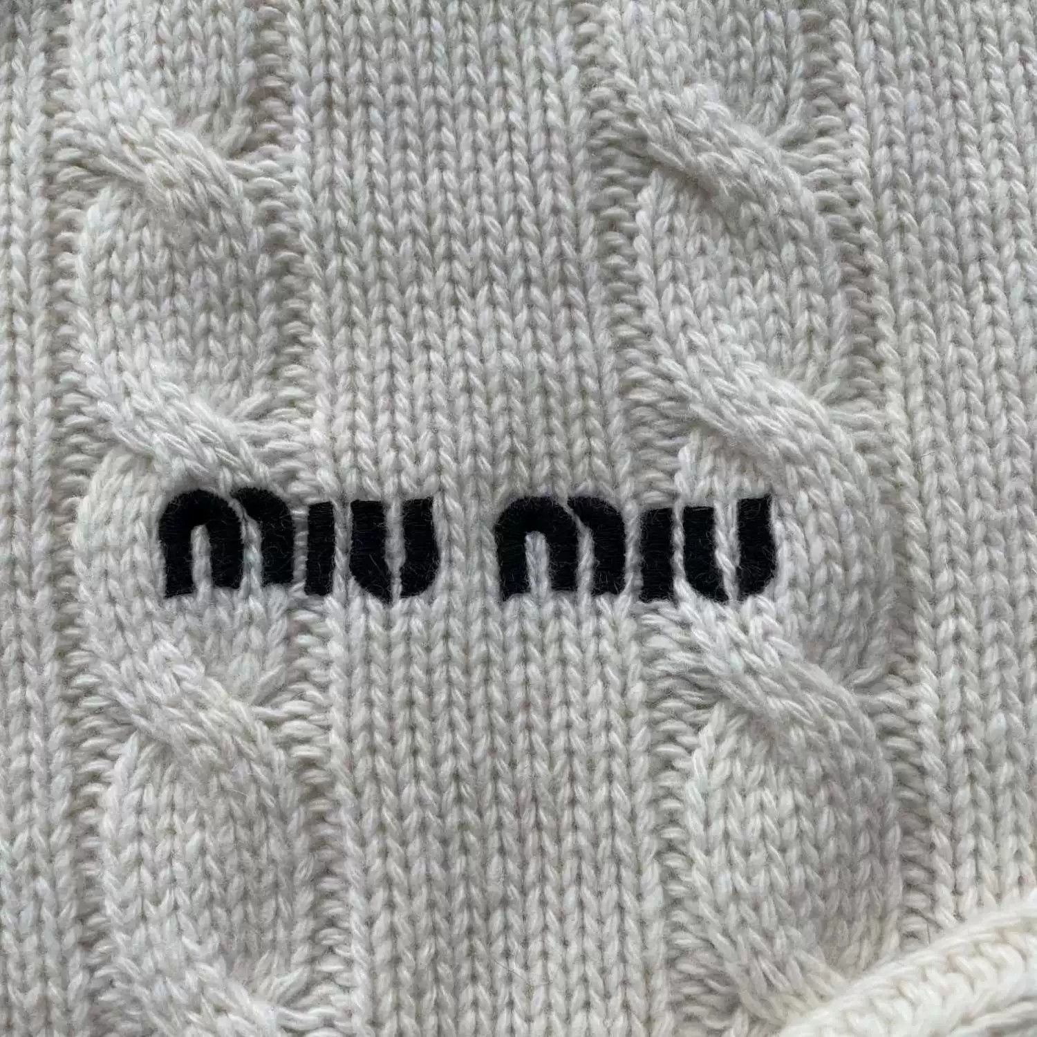 Miu Miu miu miu logo cropped knit hoodie Size M / US 6-8 / IT 42-44 - 4 Thumbnail