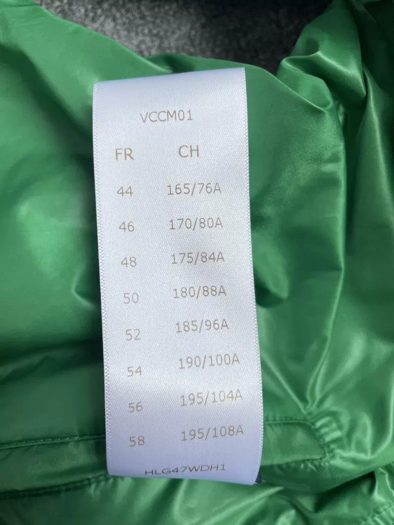 Louis Vuitton louis vuitton men's green quilted vest Size US L / EU 52-54 / 3 - 8 Thumbnail