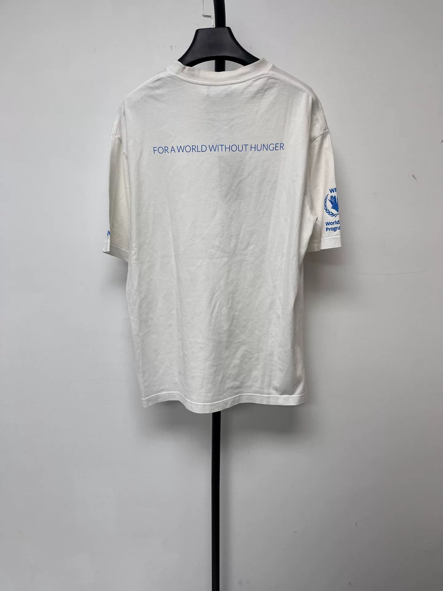 Balenciaga Balenciaga x WFP Logo T-Shirt for Women Size XS / US 0-2 / IT 36-38 - 2 Thumbnail