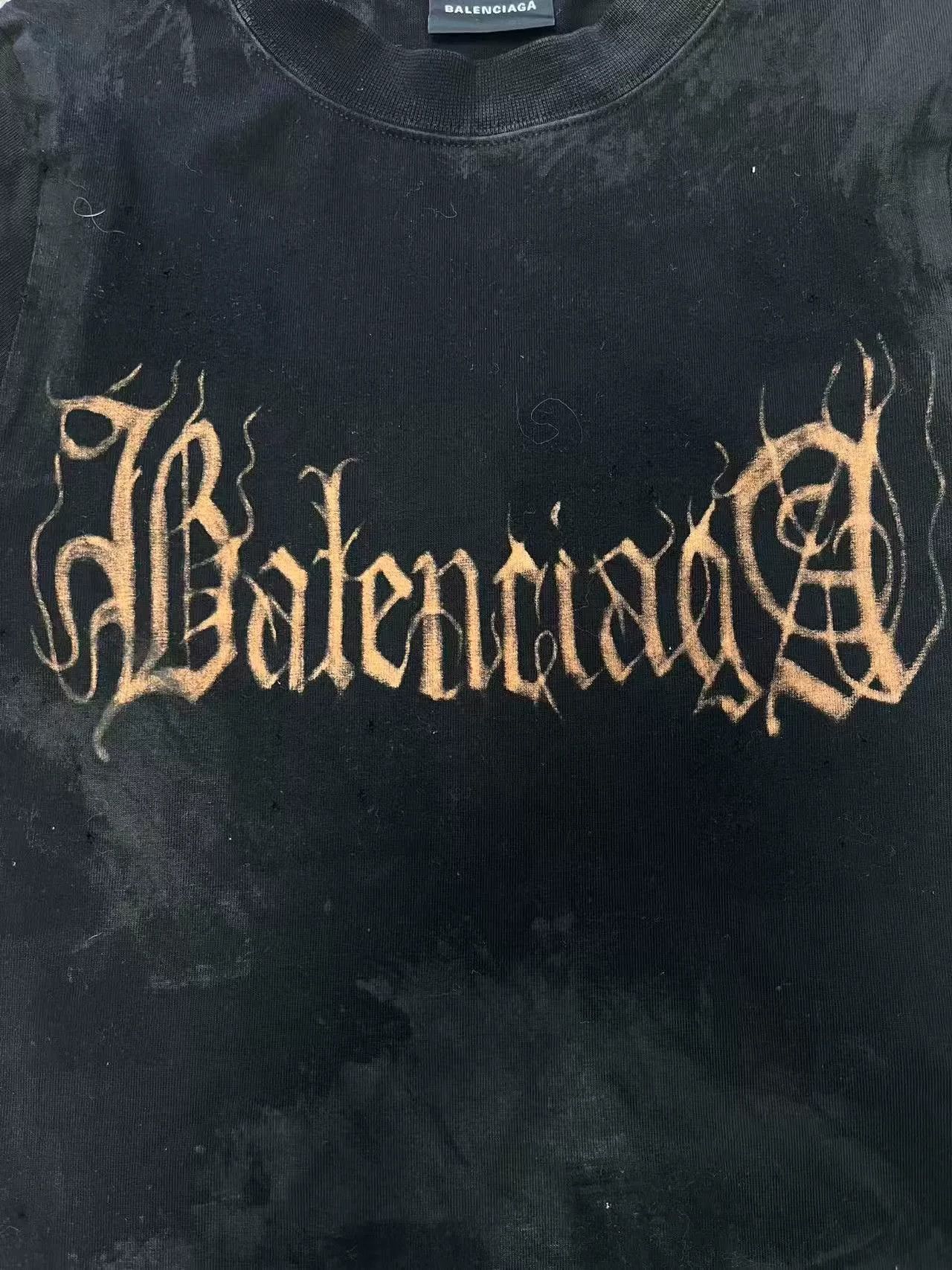 Balenciaga Balenciaga Abstract Logo Short Sleeve T-shirt Size S / US 4 / IT 40 - 3 Thumbnail