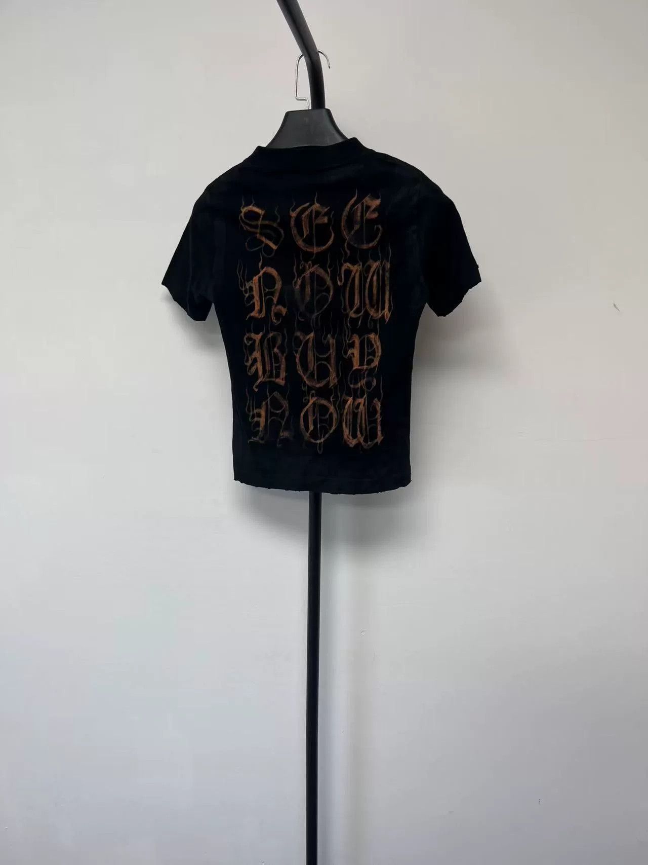 Balenciaga Balenciaga Abstract Logo Short Sleeve T-shirt Size S / US 4 / IT 40 - 2 Thumbnail