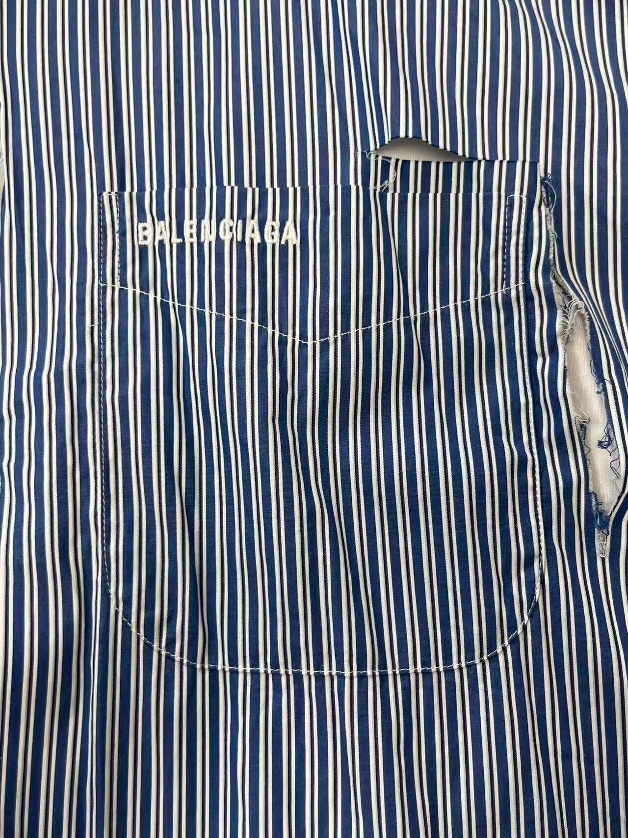 Balenciaga balenciaga blue striped distressed shirt Size M / US 6-8 / IT 42-44 - 3 Thumbnail