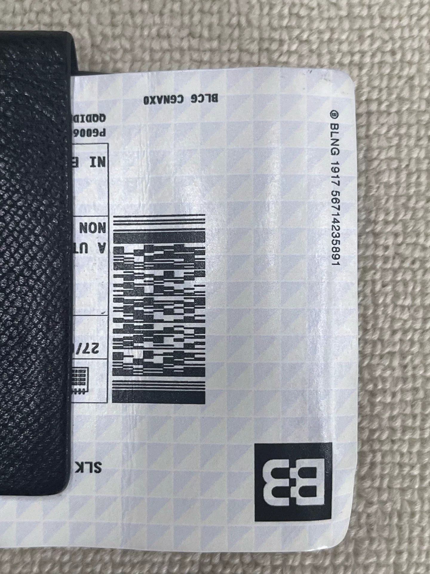 Balenciaga balenciaga passport wallet with embossed logo Size ONE SIZE - 3 Thumbnail