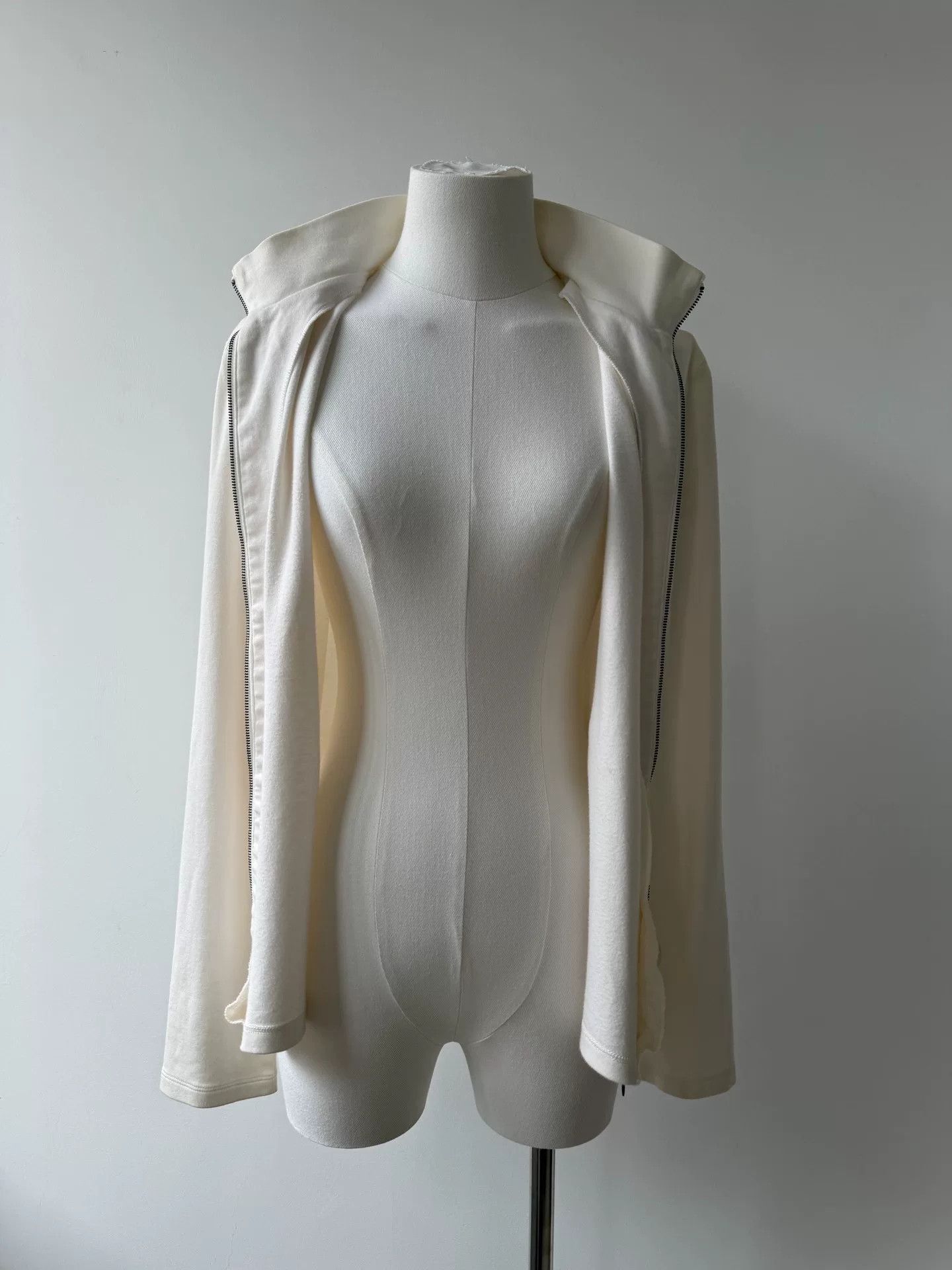 Jean Paul Gaultier Jean Paul Gaultier Silver Dragon Cardigan Size M / US 6-8 / IT 42-44 - 3 Thumbnail