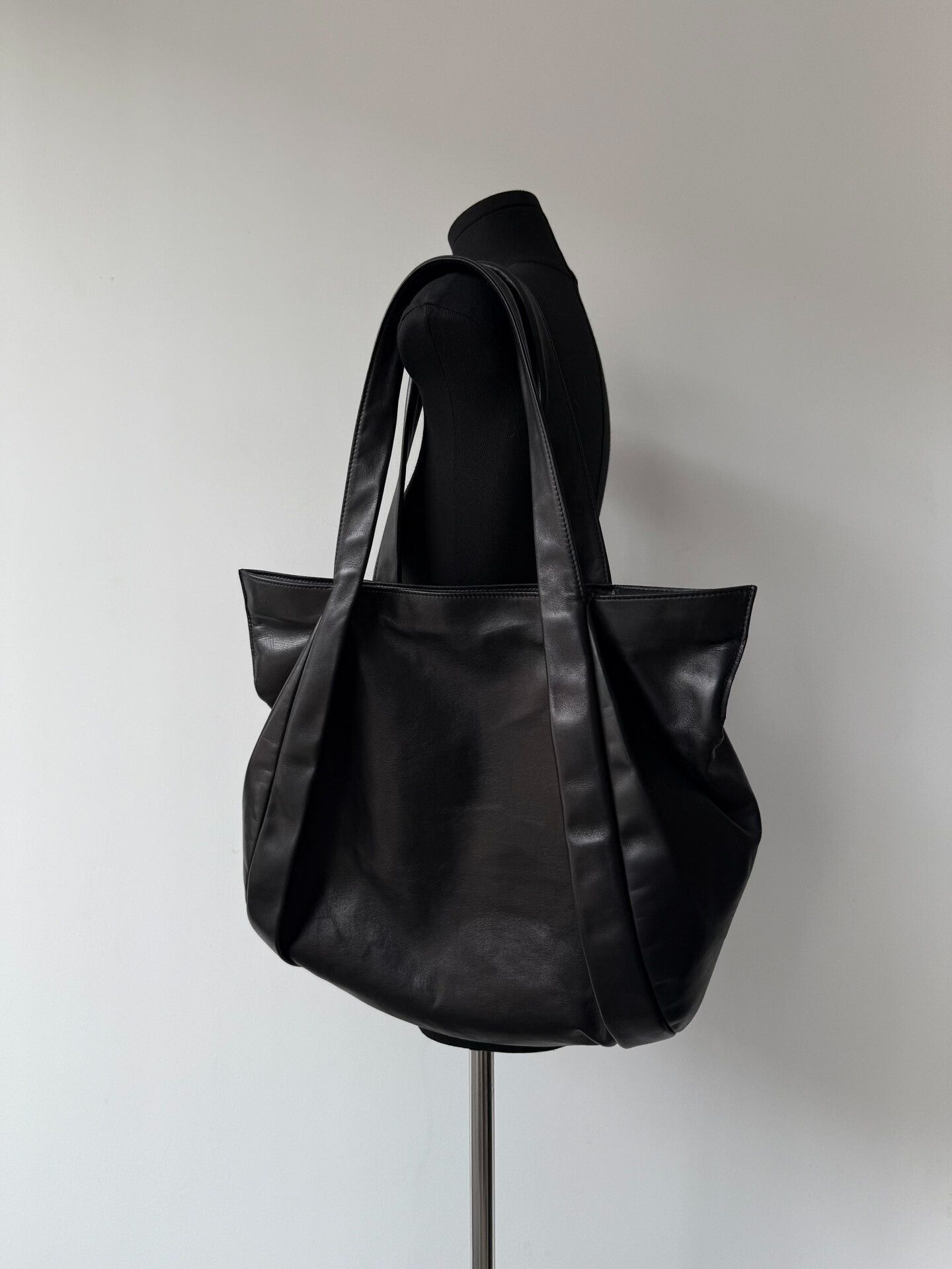 Yohji Yamamoto Yohji Yamamoto Femme Black Leather Bag Size ONE SIZE - 3 Thumbnail