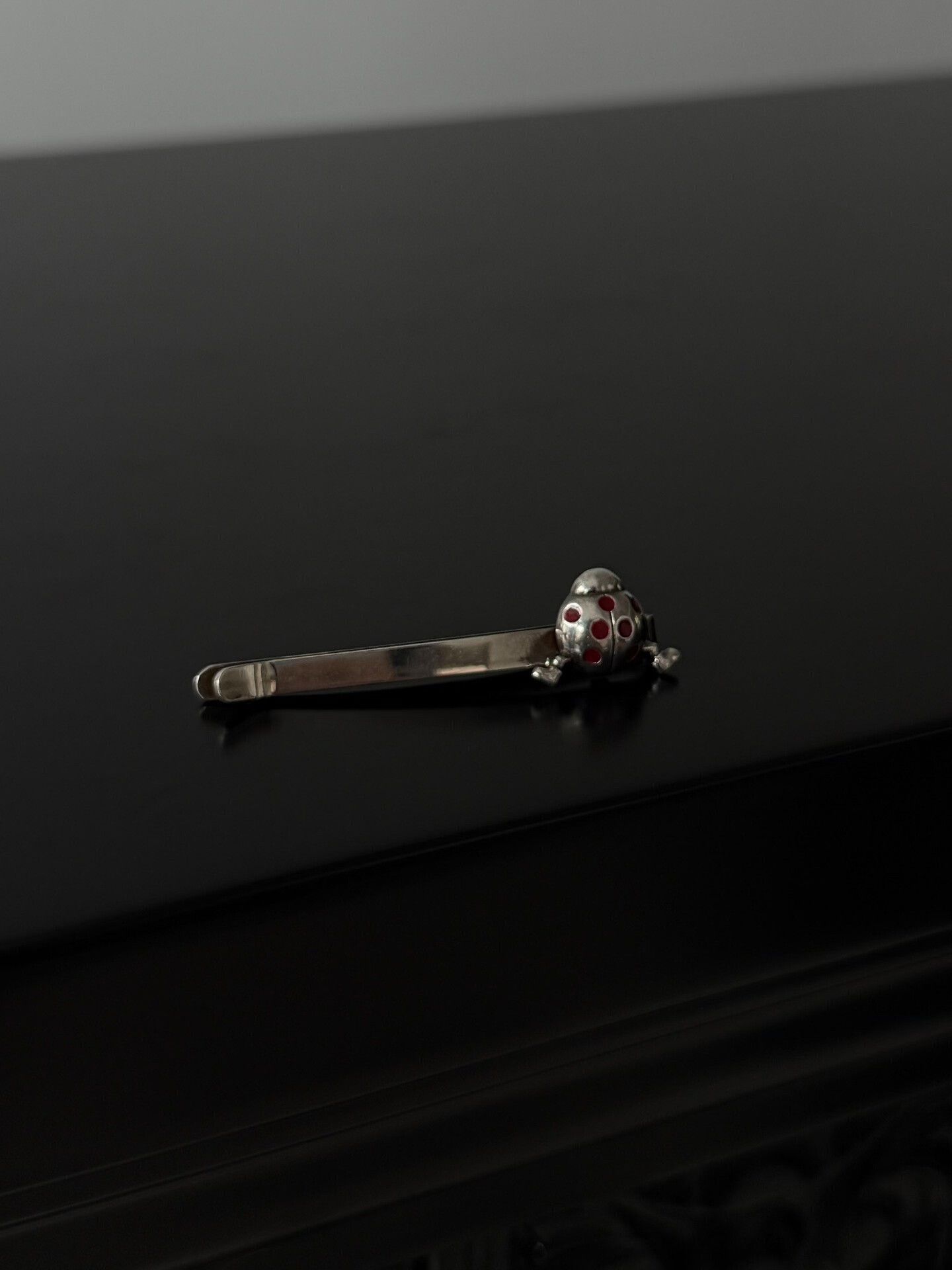 Yohji Yamamoto silver ladybug tie clip by yohji yamamoto Size ONE SIZE - 4 Thumbnail