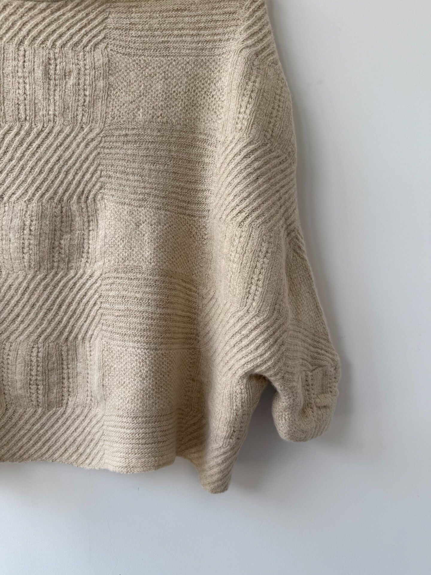 Yohji Yamamoto Yohji Yamamoto Short-Sleeve Sweater Size S / US 4 / IT 40 - 5 Thumbnail