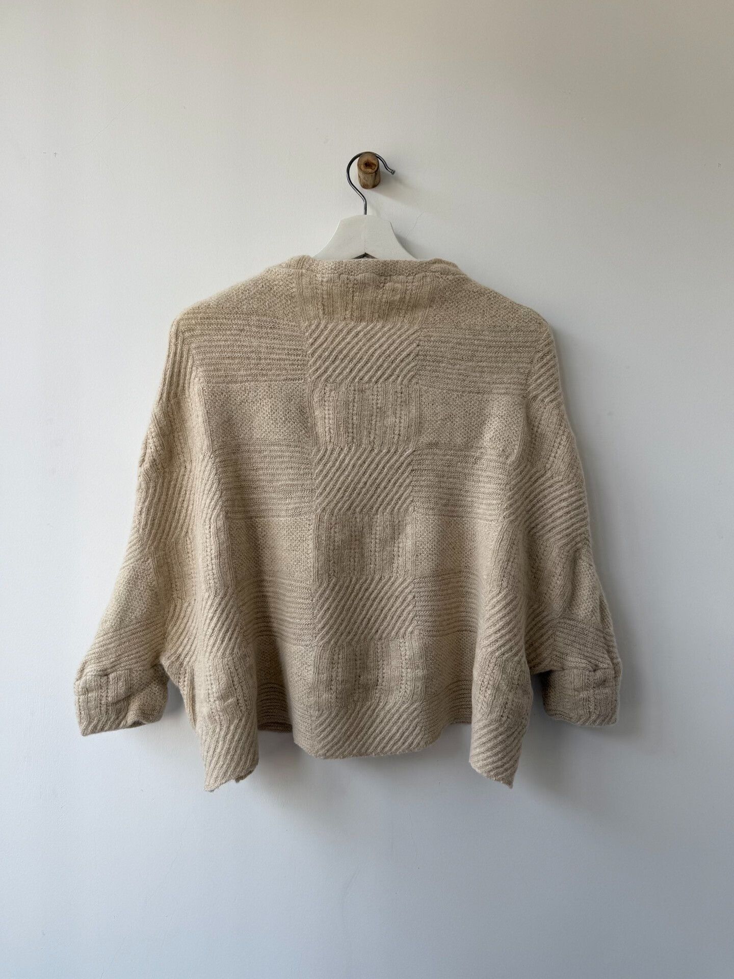 Yohji Yamamoto Yohji Yamamoto Short-Sleeve Sweater Size S / US 4 / IT 40 - 3 Thumbnail