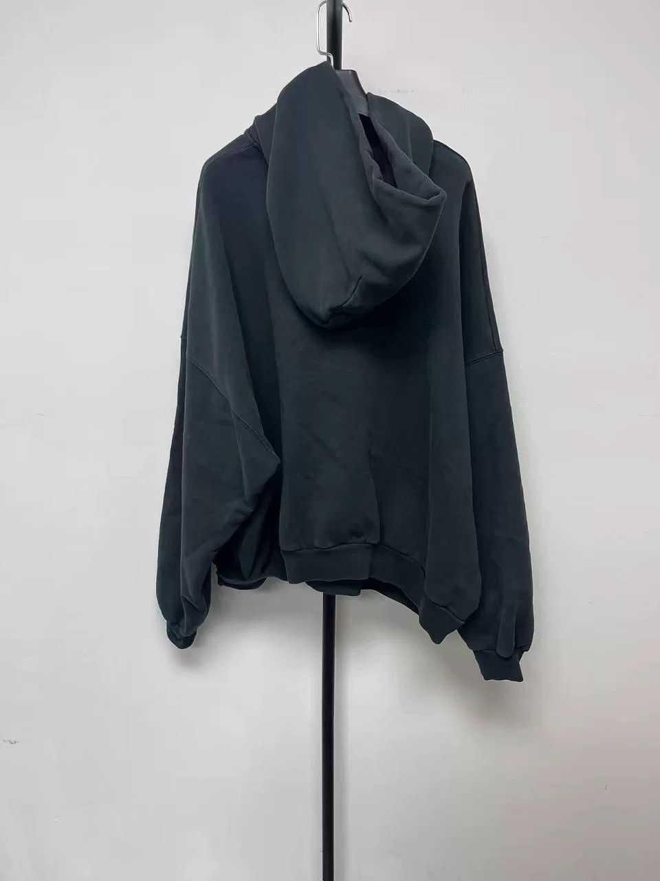 Balenciaga balenciaga x adidas logo hoodie unisex Size US M / EU 48-50 / 2 - 2 Thumbnail
