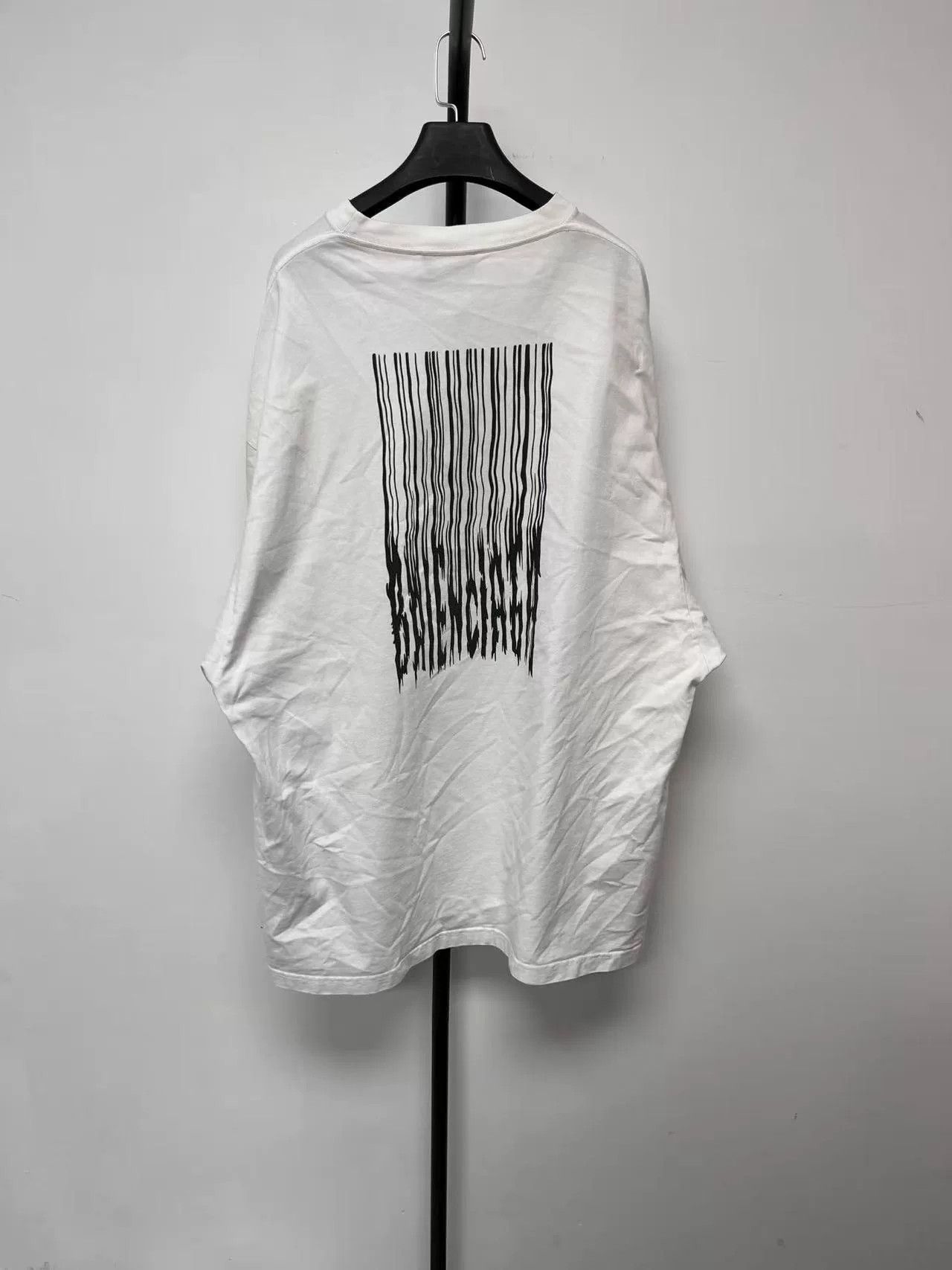 Balenciaga balenciaga logo waterfall short sleeve t-shirt Size US S / EU 44-46 / 1 - 2 Thumbnail
