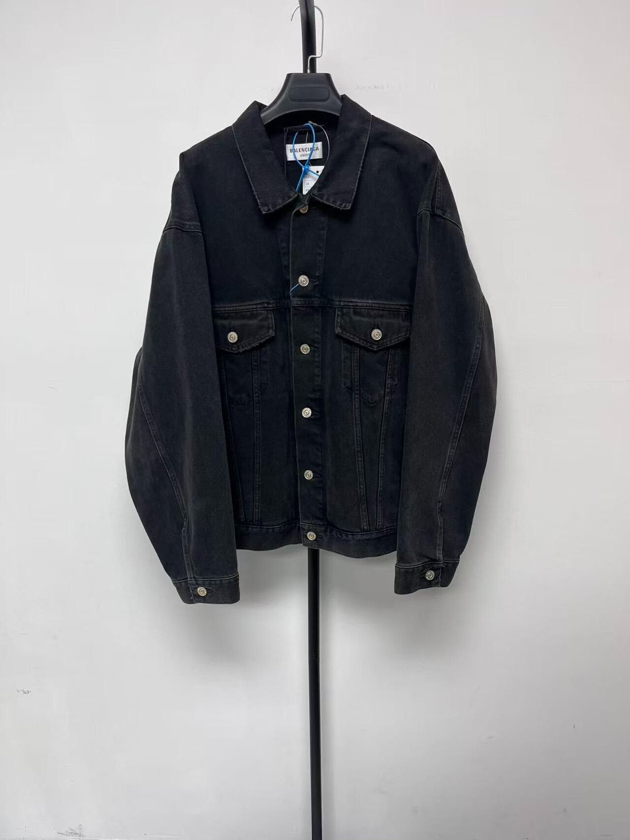Balenciaga balenciaga black denim jacket with logo Size US S / EU 44-46 / 1 - 2 Thumbnail