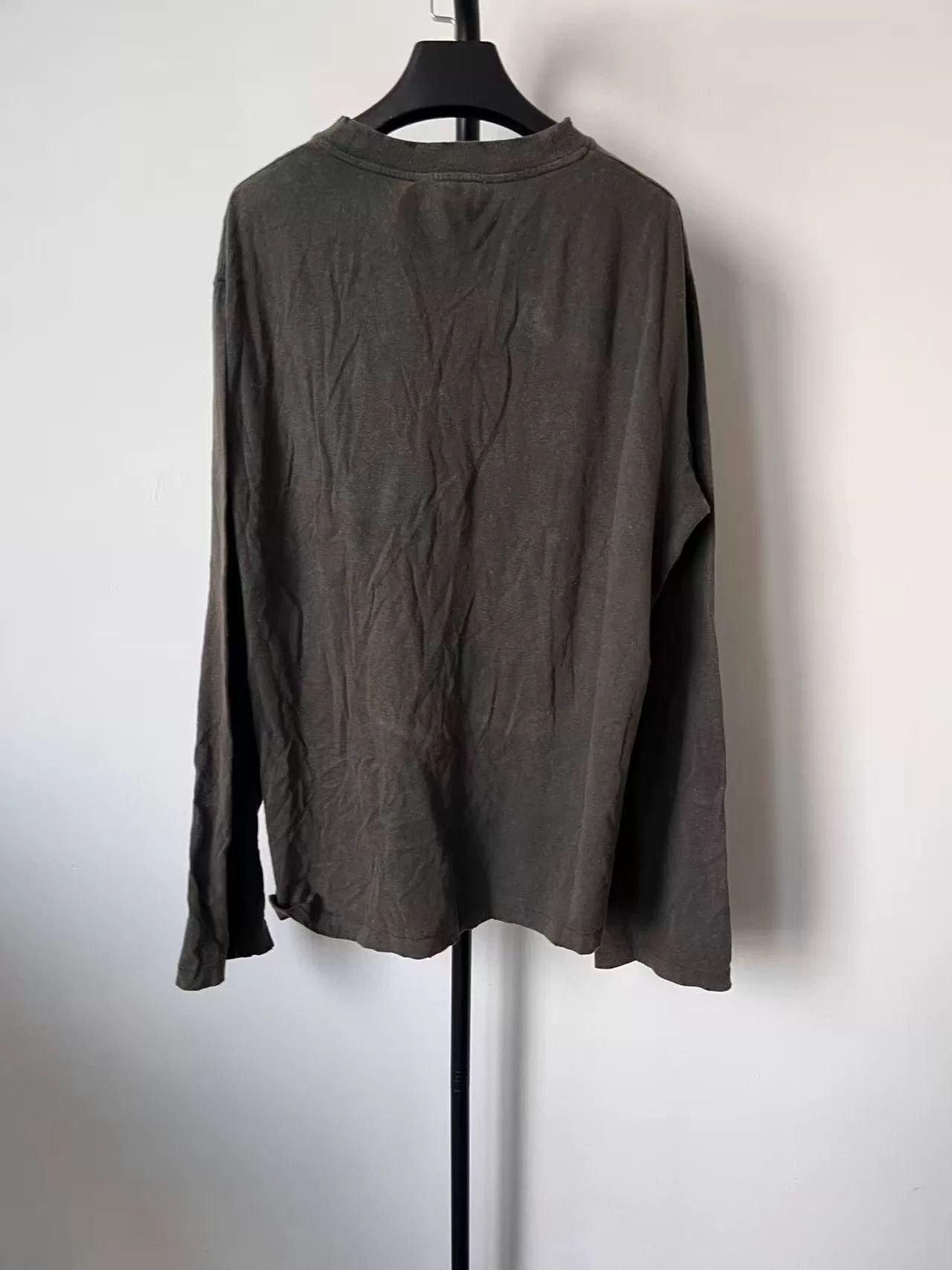 Acne Studios Acne Studios Oversized Long Sleeve T-Shirt Size US M / EU 48-50 / 2 - 2 Thumbnail